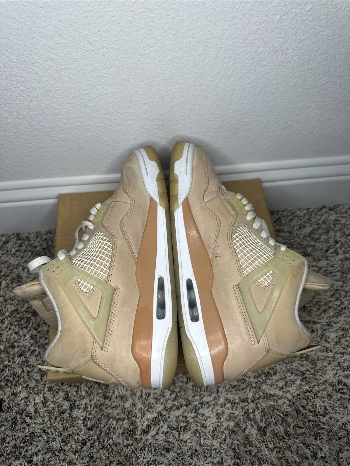 Jordan Brand Size 9 - Air Jordan 4 Retro Shimmer 10.5W/9M Size US 9 / EU 42 - 7 Thumbnail