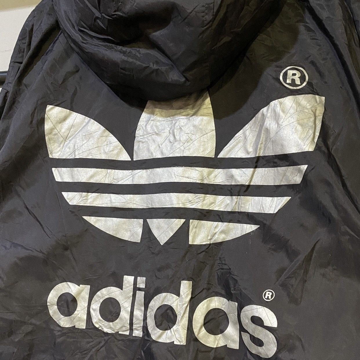 Adidas × Vintage Adidas BIG LOGO Hoodie Windbreaker Heavy Jacket/Raincoat Size US XL / EU 56 / 4 - 5 Thumbnail