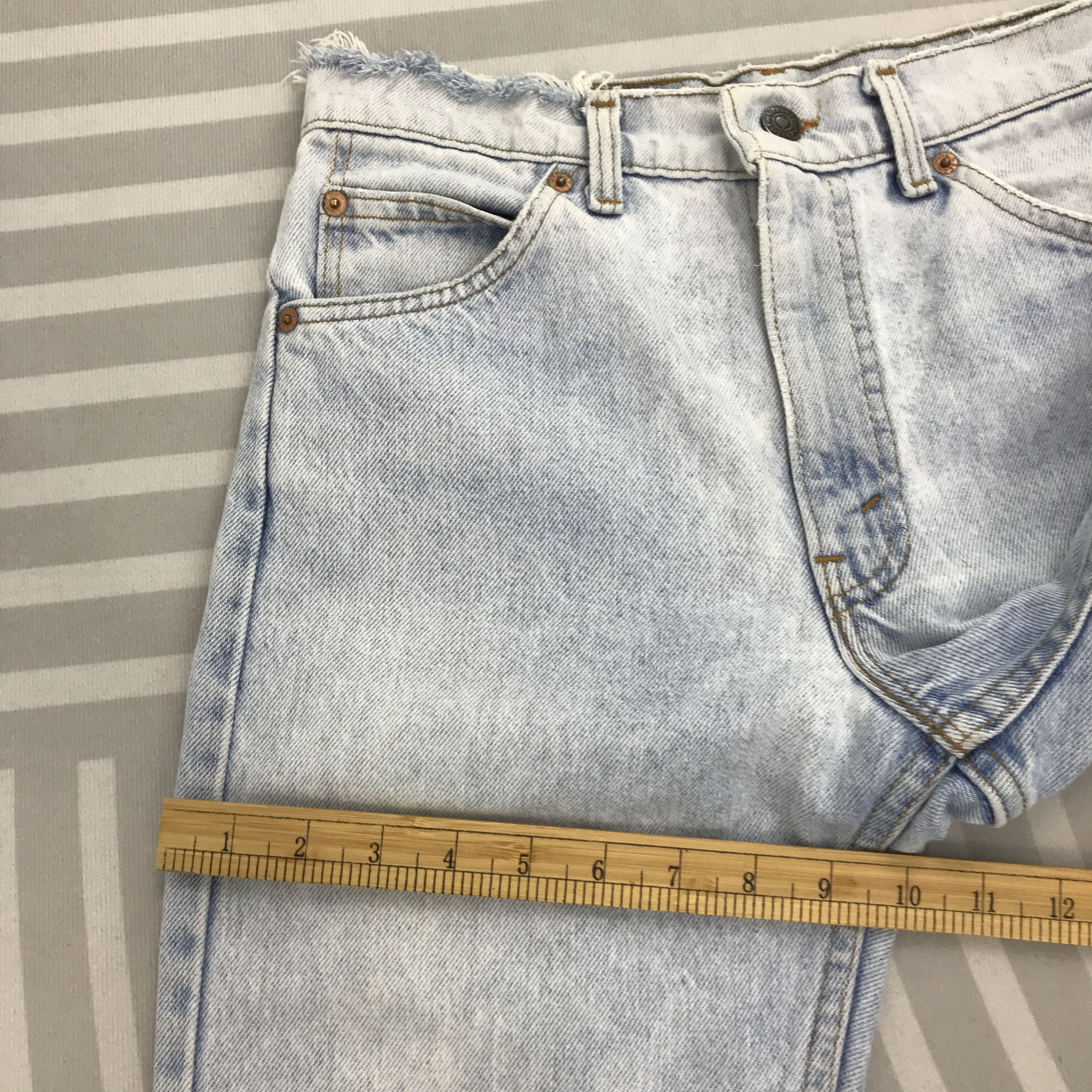 Levi's × Vintage Vintage Levi's Distressed Light Wash Denim pants Size US 27 - 9 Thumbnail