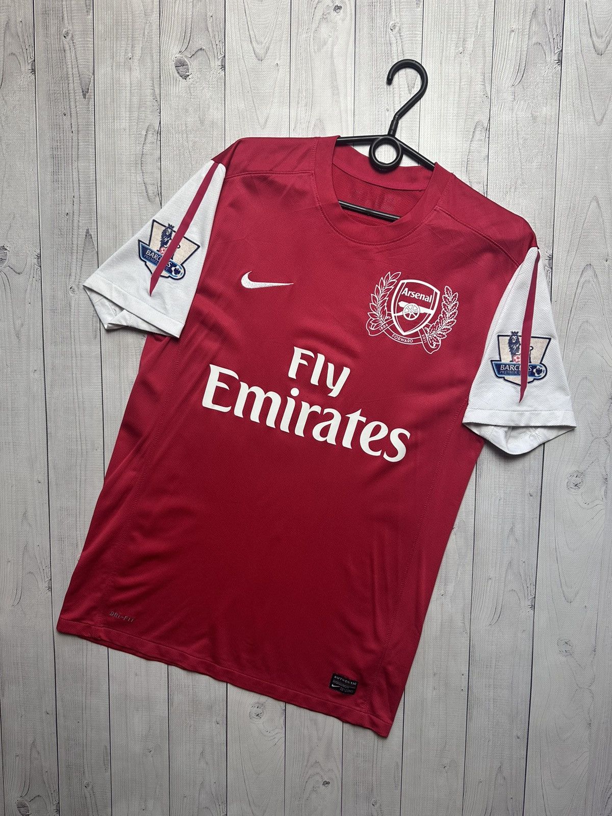 Nike × Vintage Vintage Nike Arsenal soccer jersey size M Van Persie Size US M / EU 48-50 / 2 - 2 Thumbnail
