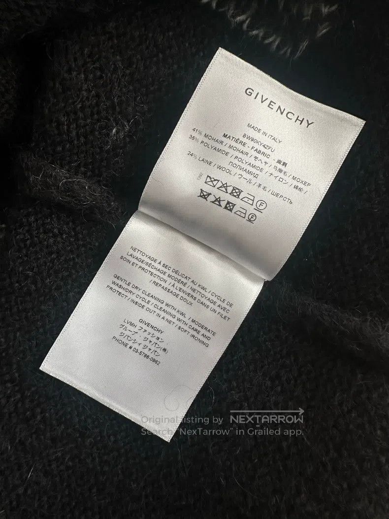 Givenchy Givenchy Mohair Logo printed V-neck single-breasted long-s Size US M / EU 48-50 / 2 - 9 Thumbnail