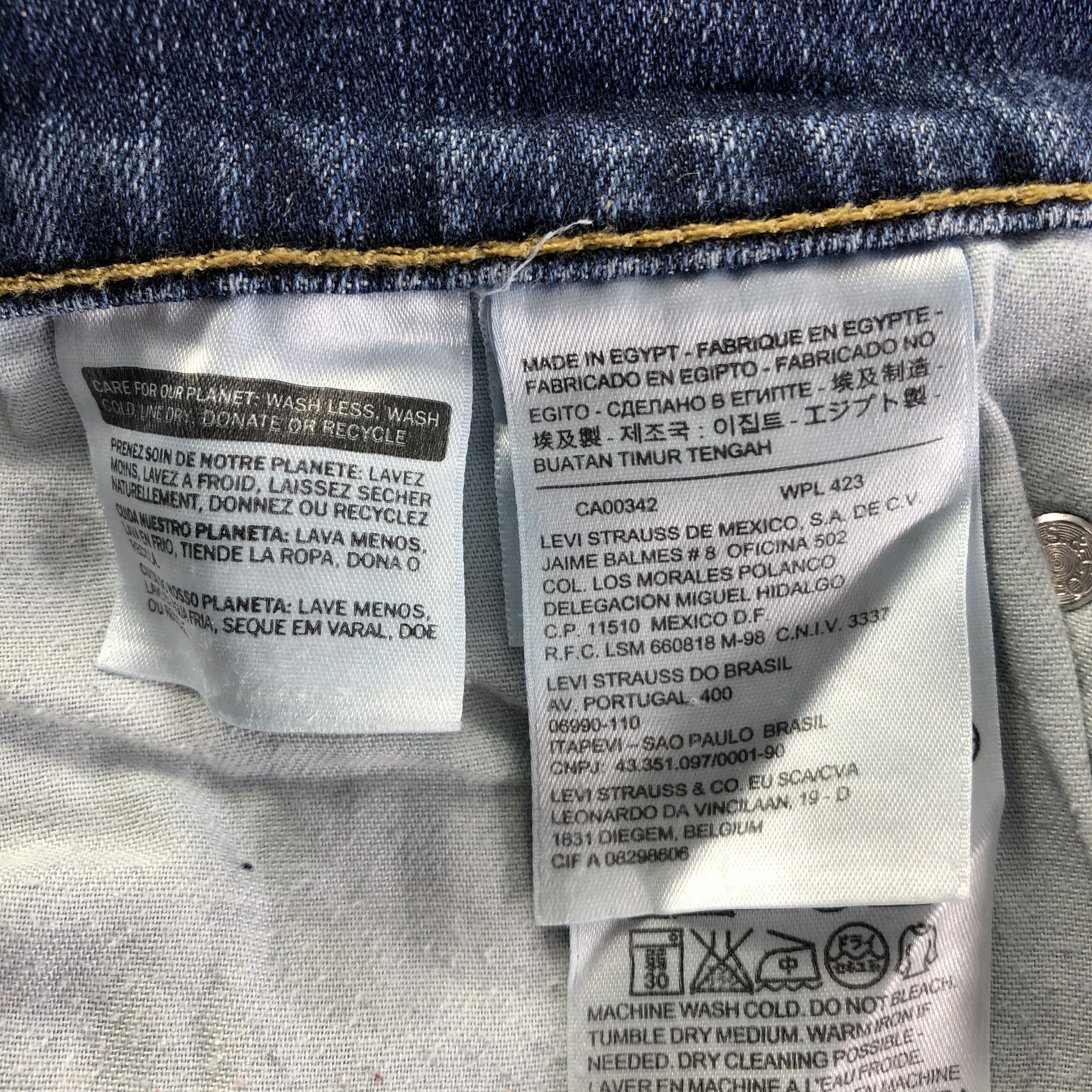 Levi's Vintage Blue Wash Levis 514 Jeans-J4142 Size US 37 - 12 Thumbnail