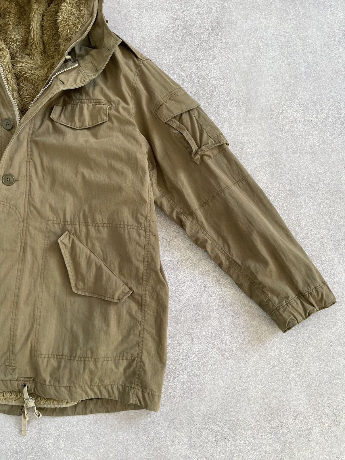 Gap Vintage GAP Military Fur Lined Fishtail Parka Jacket Coat Size US L / EU 52-54 / 3 - 9 Thumbnail