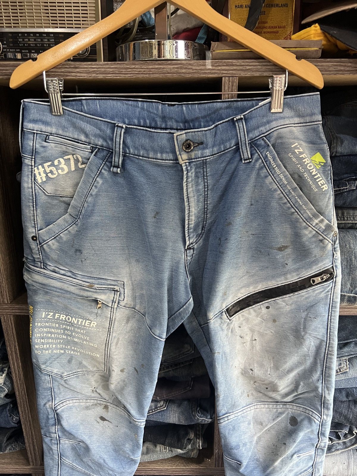 Japanese Brand 🔥Iz Frontier Distressed Denim Size US 34 / EU 50 - 6 Thumbnail