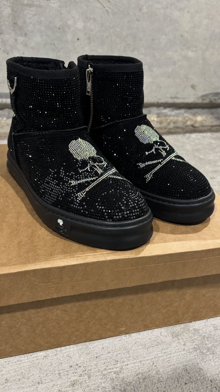Mastermind World × Ugg Mastermind Japan Ugg Boots Size US 10 / EU 43 - 2 Thumbnail