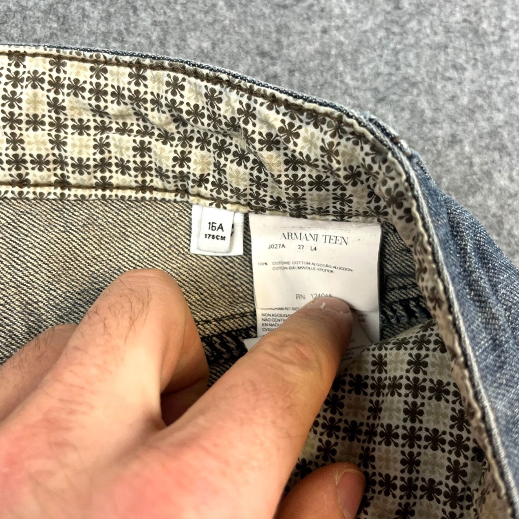 Armani Armani Jeans Straight 32 32 UK12 Charcoal Grey Wash Denim 5-Pocket Design Womens Jeans Regular Fit Boys/Girls Mens Size 24" / US 00 / IT 34 - 7 Thumbnail