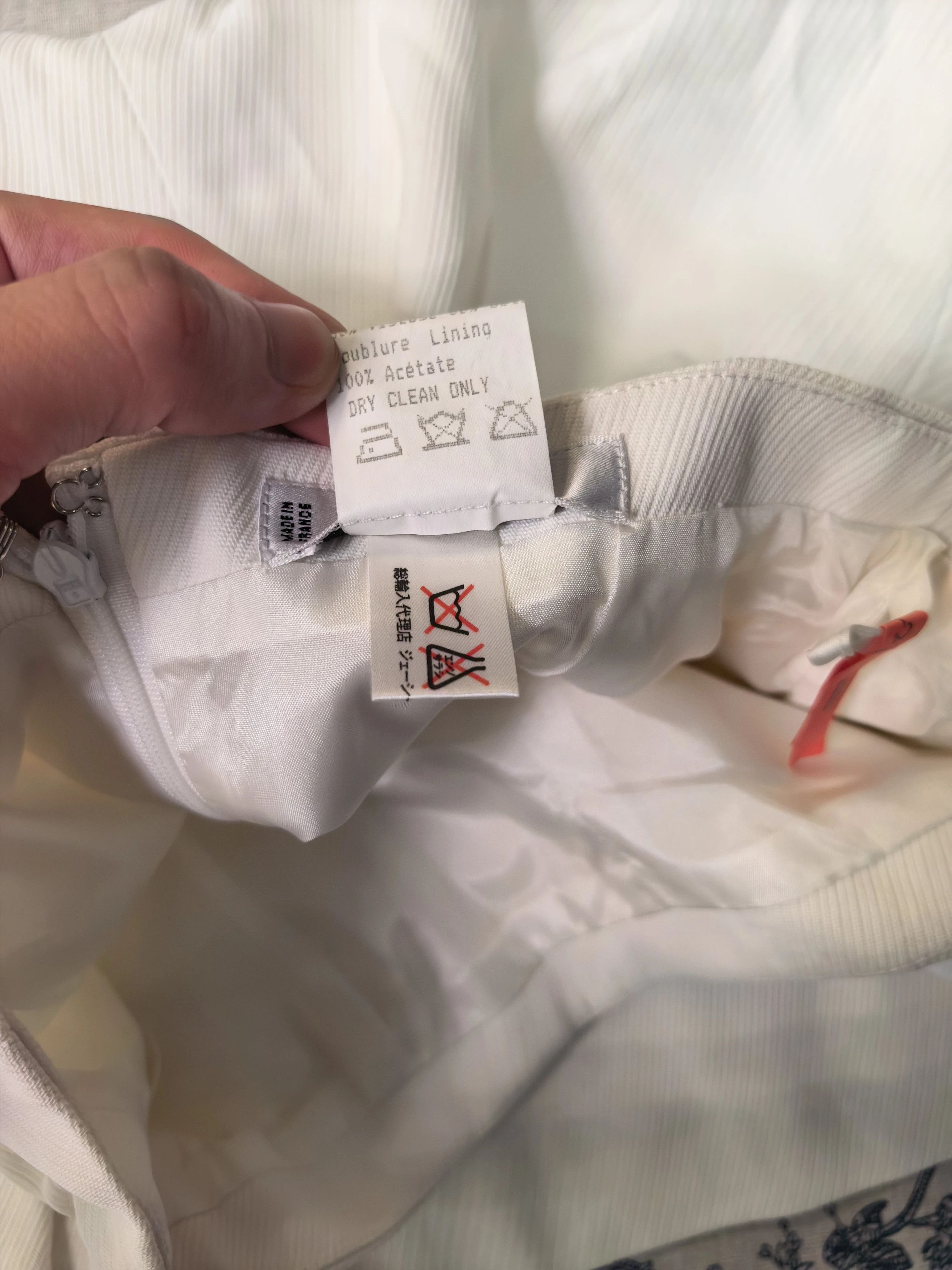 Celine Celine White A-Line Skirt w/ Metal Waist Tag 38 Size 26" / US 2 / IT 38 - 4 Thumbnail