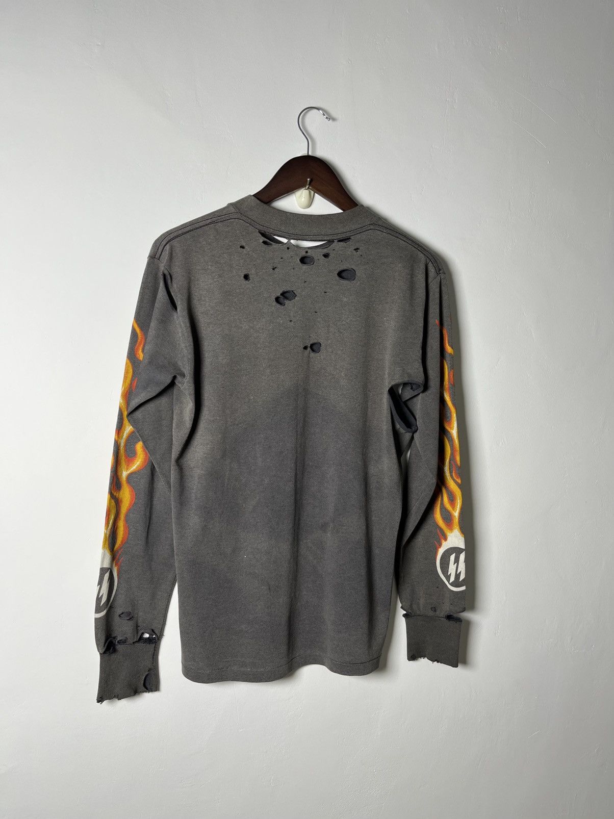 Vintage Vintage Thrashed Sun Faded Flames Longsleeve Size US M / EU 48-50 / 2 - 7 Thumbnail
