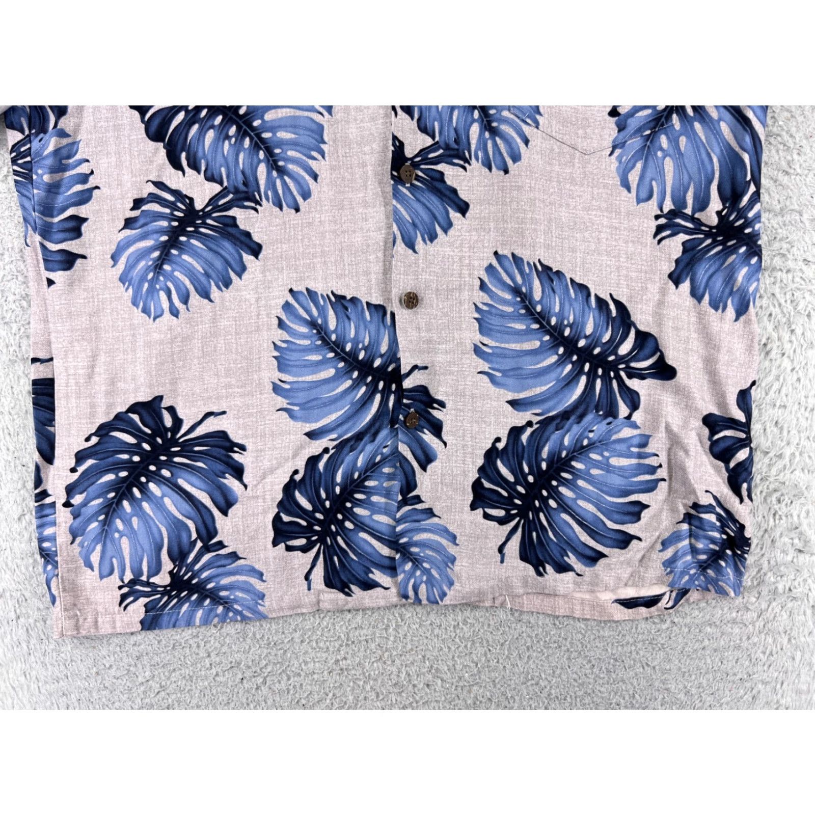Vintage Pau Hana Hawaiian Shirt Adult Large Blue Floral Palm 100% Rayon Button Up Size US L / EU 52-54 / 3 - 5 Thumbnail