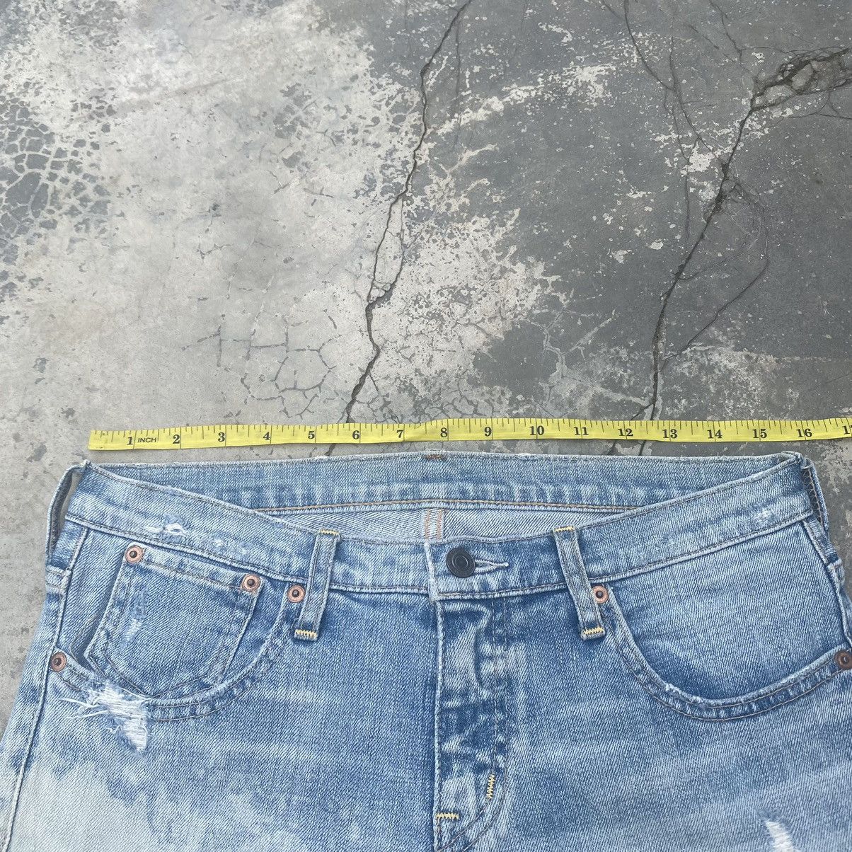 If Six Was Nine RNA Distressed Jeans Size US 31 - 12 Thumbnail
