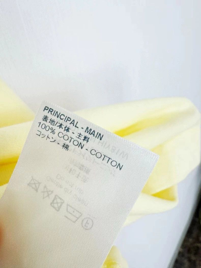 Louis Vuitton Louis Vuitton Short Sleeve Yellow T -2505 Size S / US 4 / IT 40 - 5 Thumbnail