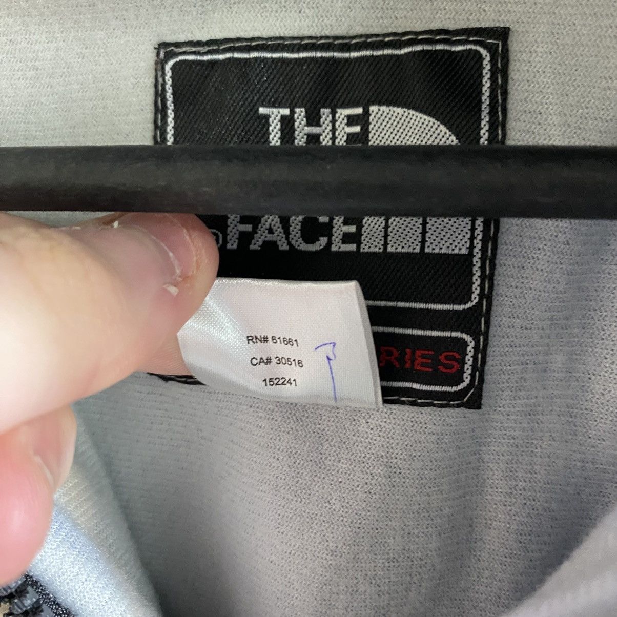 The North Face 90s The North Face Summit Series Jacket L Size US S / EU 44-46 / 1 - 6 Thumbnail
