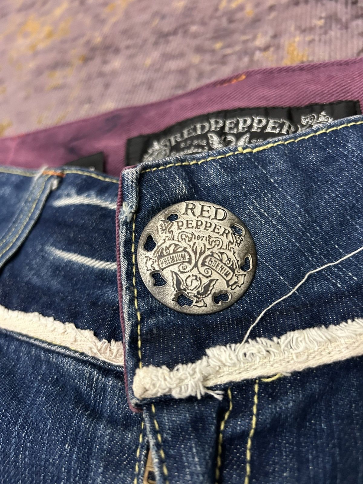 Tornado Mart Red Pepper Wing Back Embroidered Whiskered Jeans Size US 34 / EU 50 - 14 Thumbnail