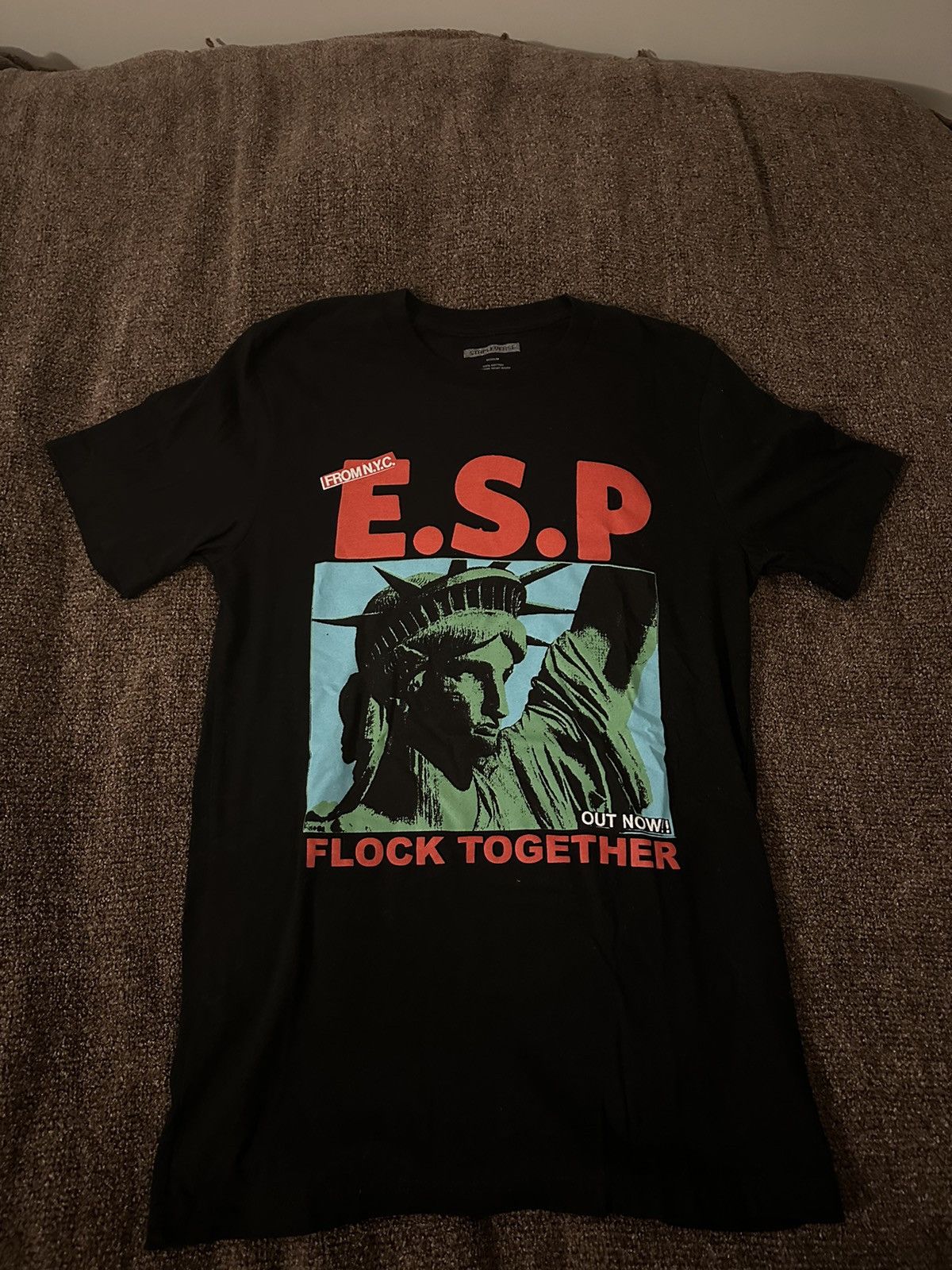 Staple StapleVerse E.S.P “Flock Together” Tee Size US M / EU 48-50 / 2 - 1 Thumbnail