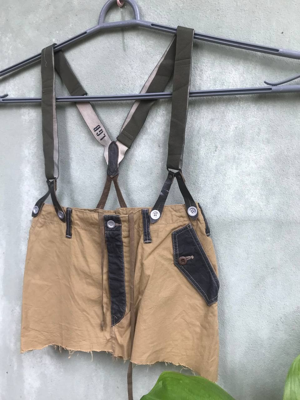 Le Grande Bleu (L.G.B.) Le Grande Boleh (L.G.B) Skirt Suspender Size 29" - 3 Thumbnail