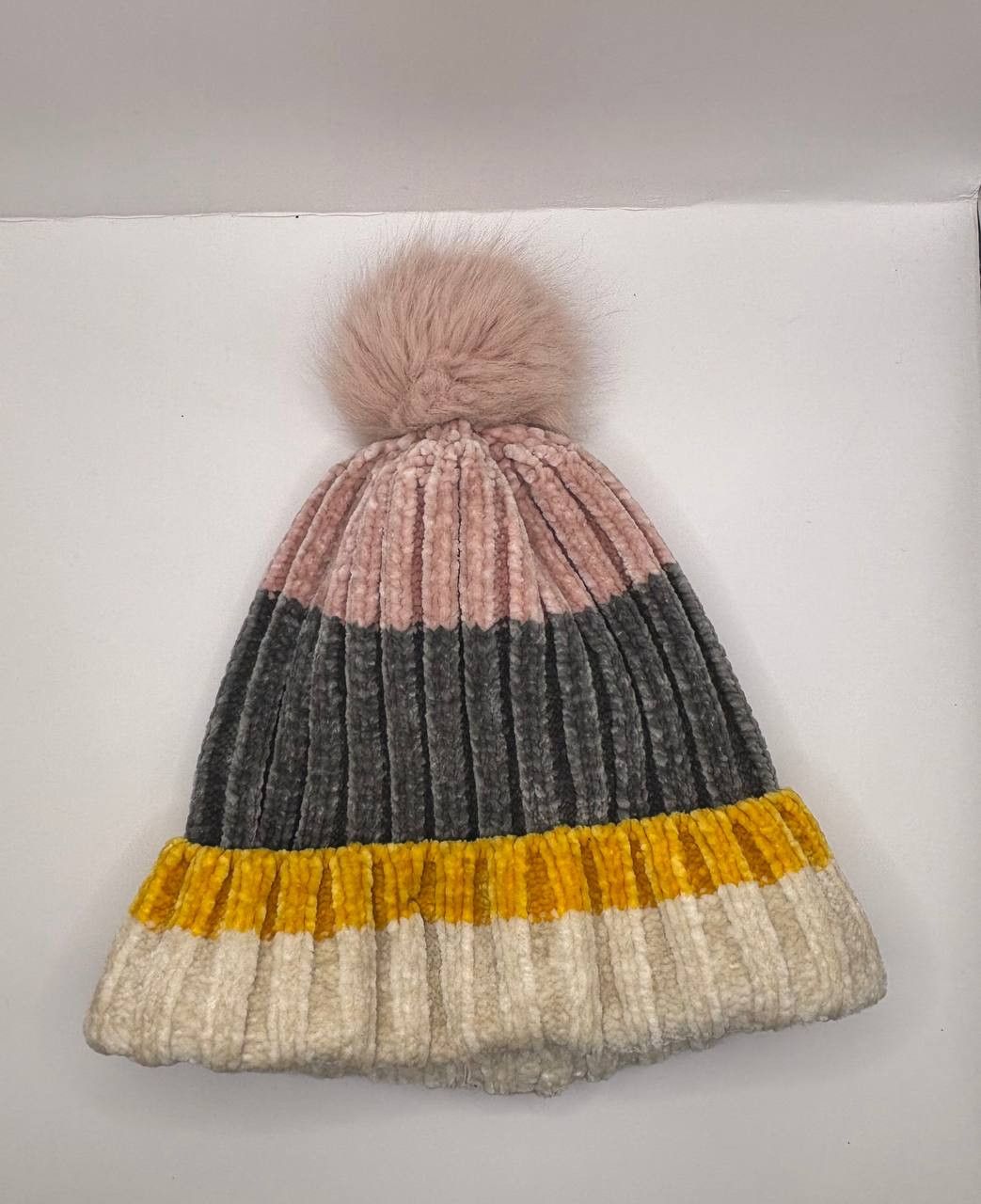 H&M H&M Pastel Color-block Chenille Velvet Beanie Size ONE SIZE - 1 Thumbnail