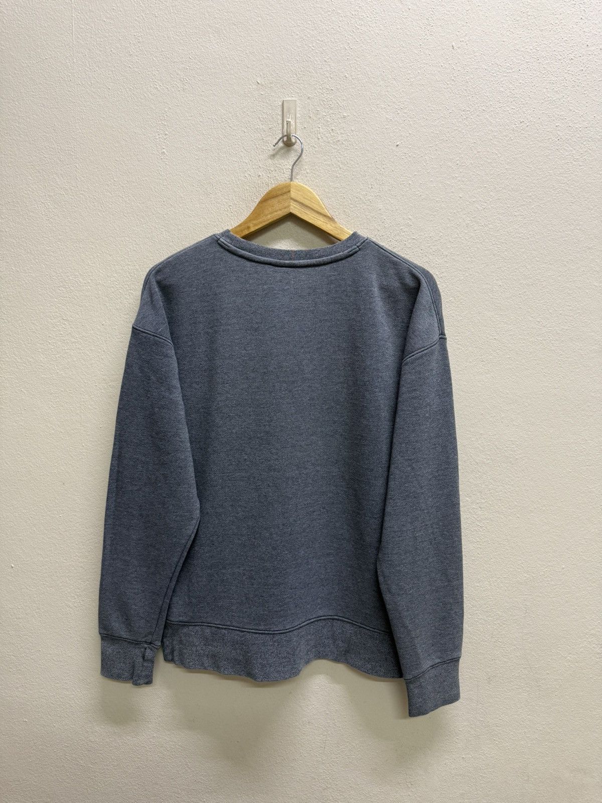 Nike Nike Swoosh Embroidery Center Logo Sweatshirt Size US M / EU 48-50 / 2 - 22 Thumbnail