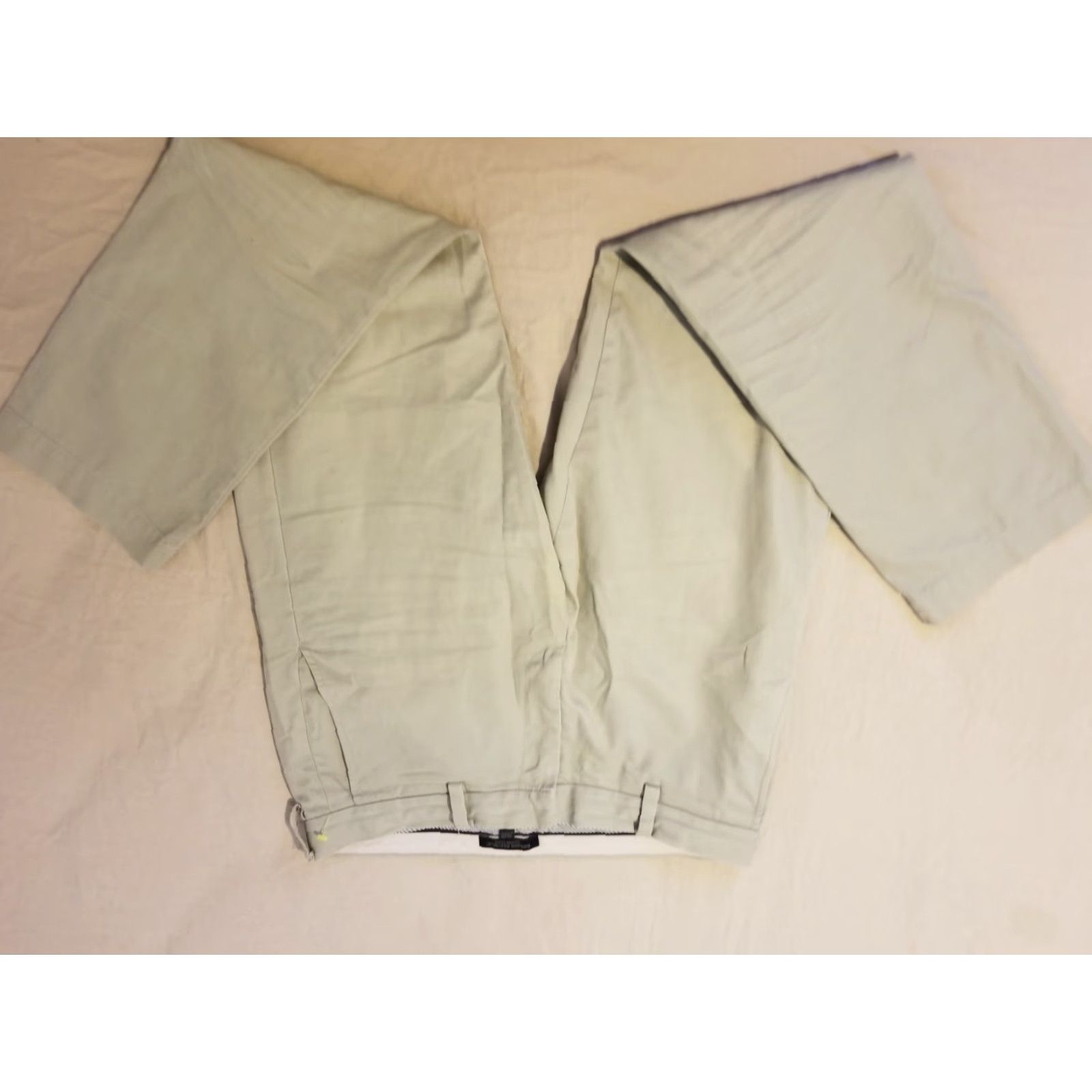 Banana Republic Banana Republic Mens Khaki Pants 31x30 31x29 Slim Straight Flat Front Be​ige Cotton Casual Business Chinos Trousers Slacks Pockets Vector Size US 31 - 2 Thumbnail