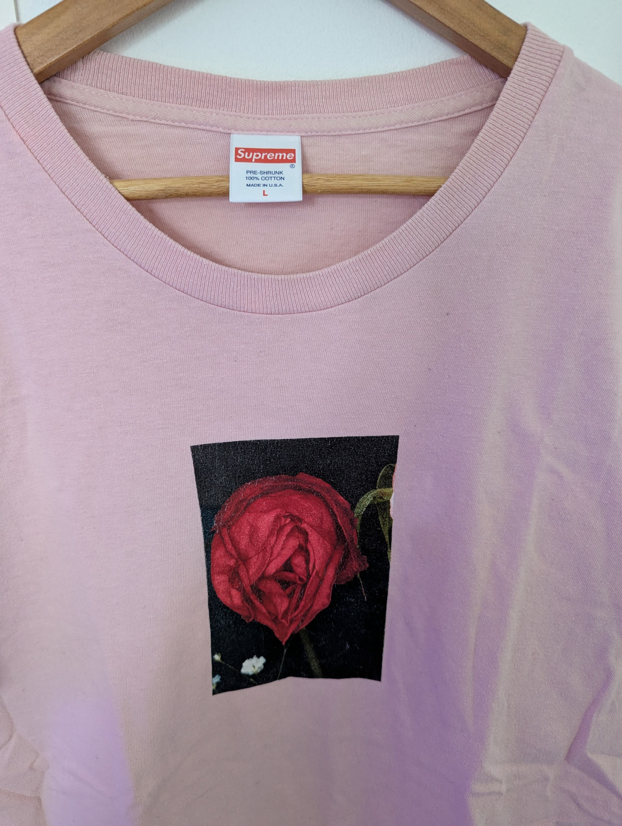 Supreme Supreme X Nobuyoshi Araki Rose tee Size US L / EU 52-54 / 3 - 2 Thumbnail