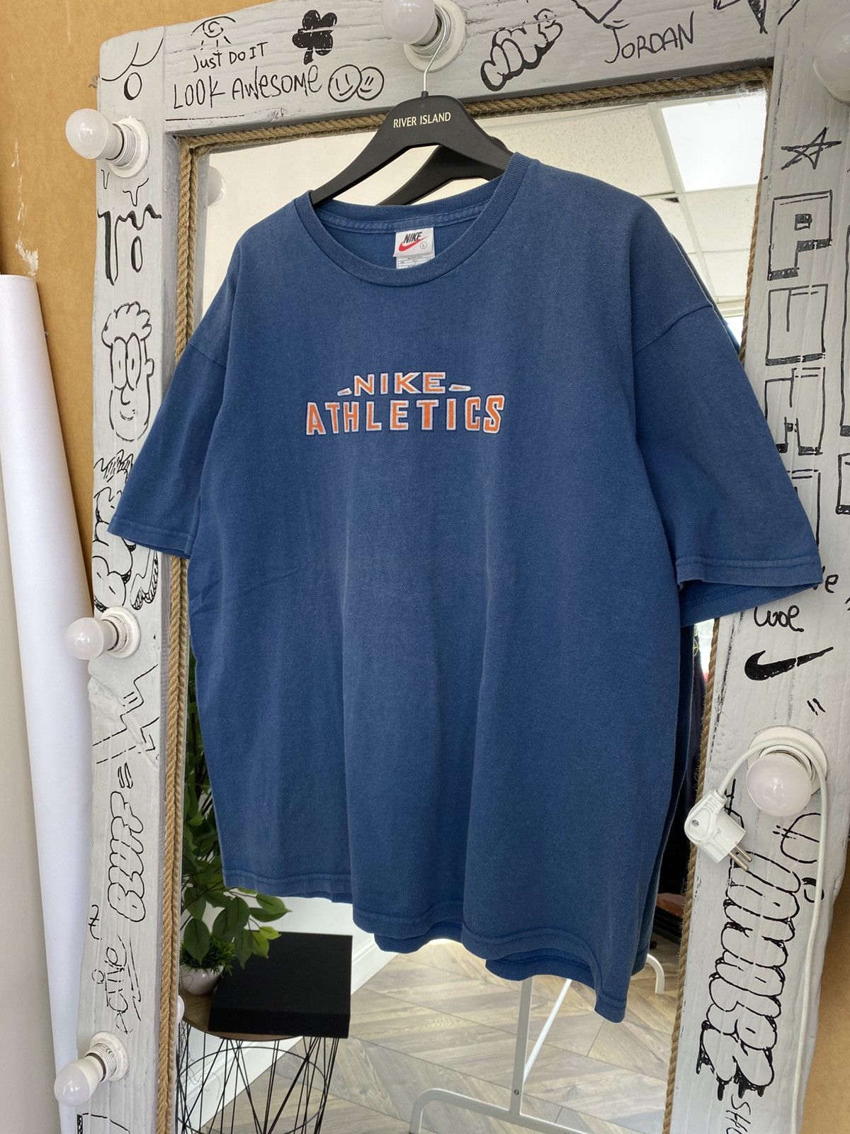 Nike Vintage Nike Athletics Faded 90s tee Size US L / EU 52-54 / 3 - 1 Thumbnail