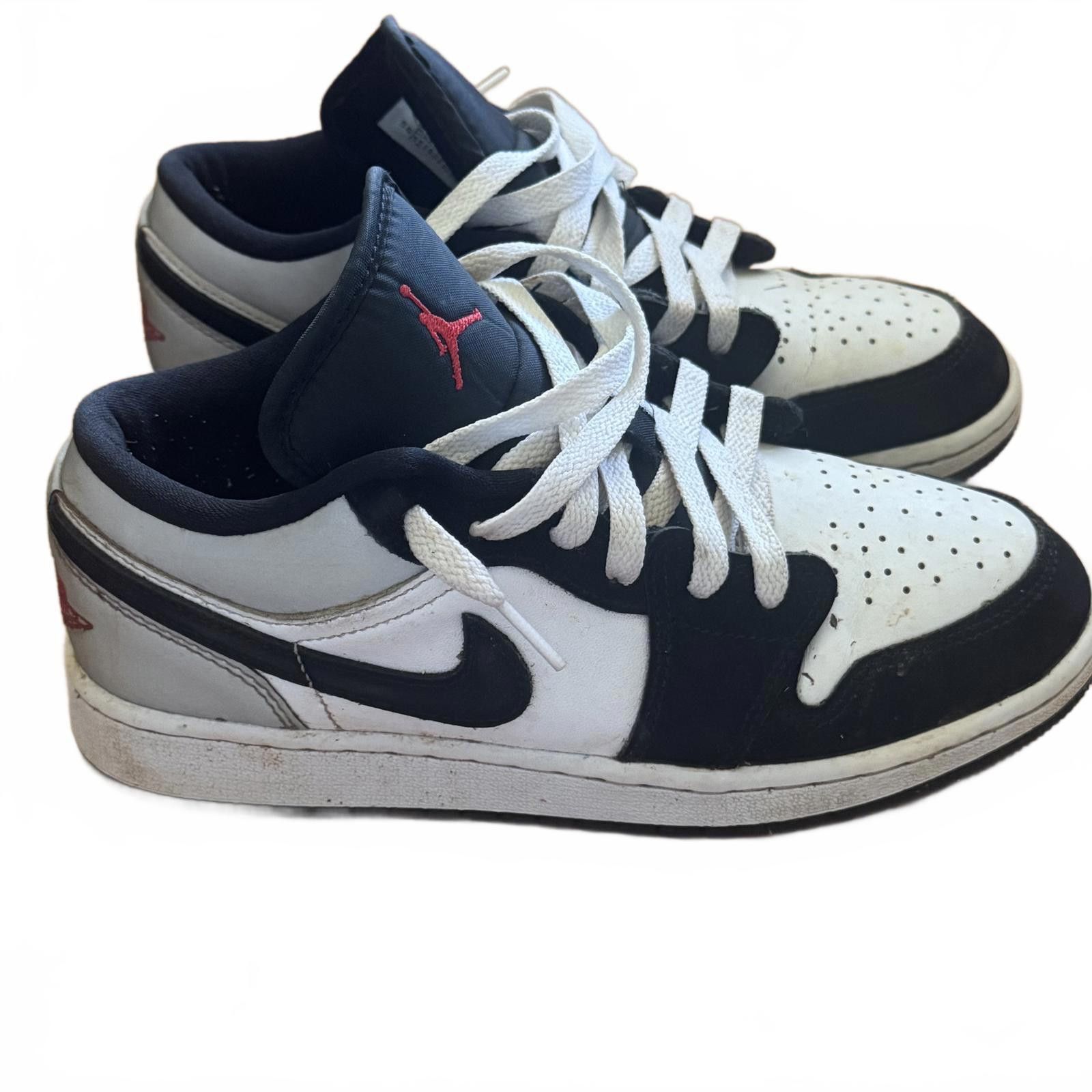 Nike Kids Nike Air Jordan 1 Sneakers Size 4Y Size US 5 / EU 37 - 1 Thumbnail