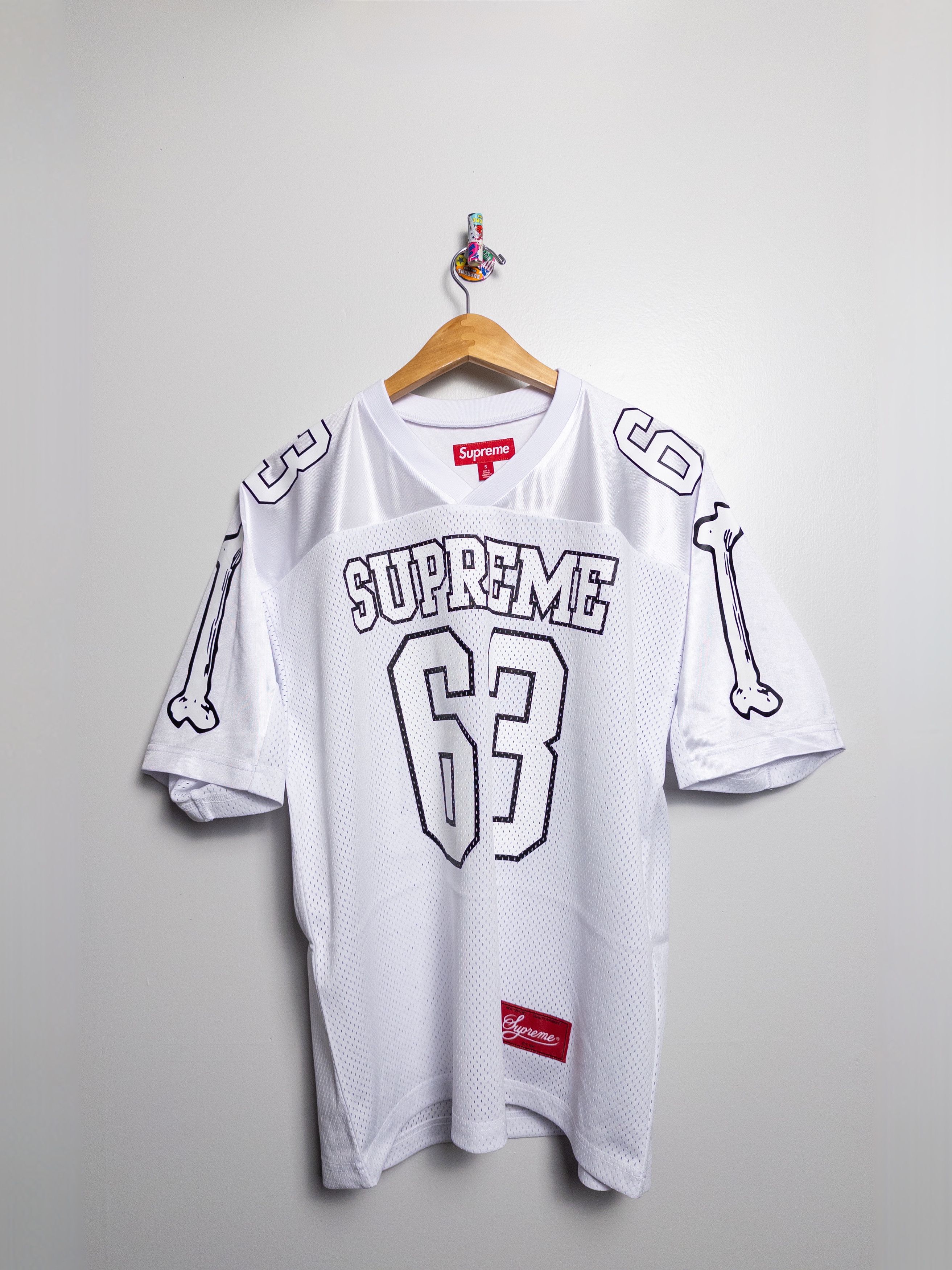 Supreme BONES FOOTBALL JERSEY Size US S / EU 44-46 / 1 - 1 Thumbnail