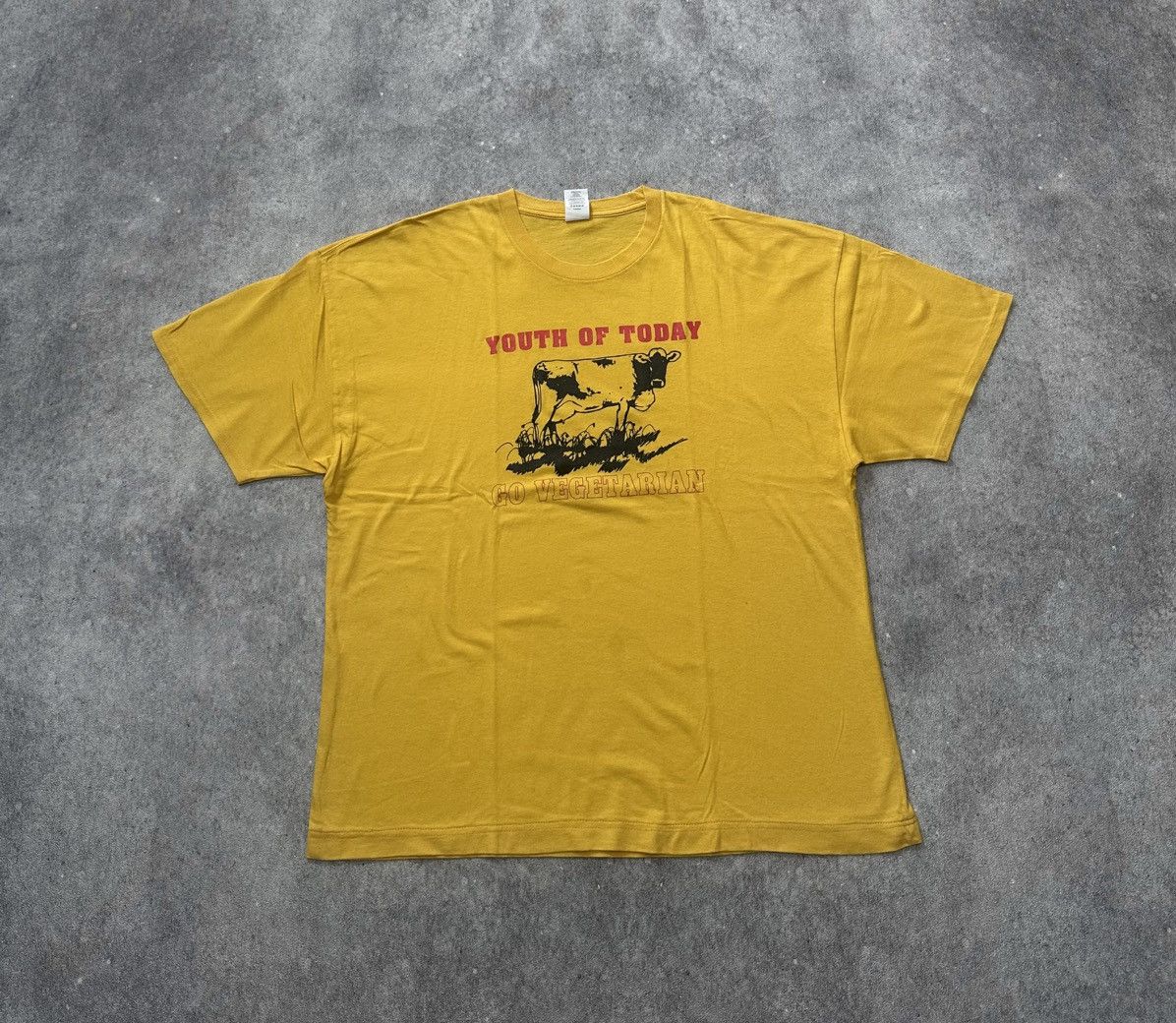 Band Tees YOT Go Vegetarian Size US XL / EU 56 / 4 - 1 Thumbnail