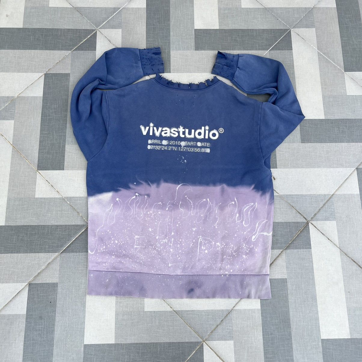 Vivastudio Vivastudio Destroyed Flame Dye Sweaters Size US L / EU 52-54 / 3 - 6 Thumbnail