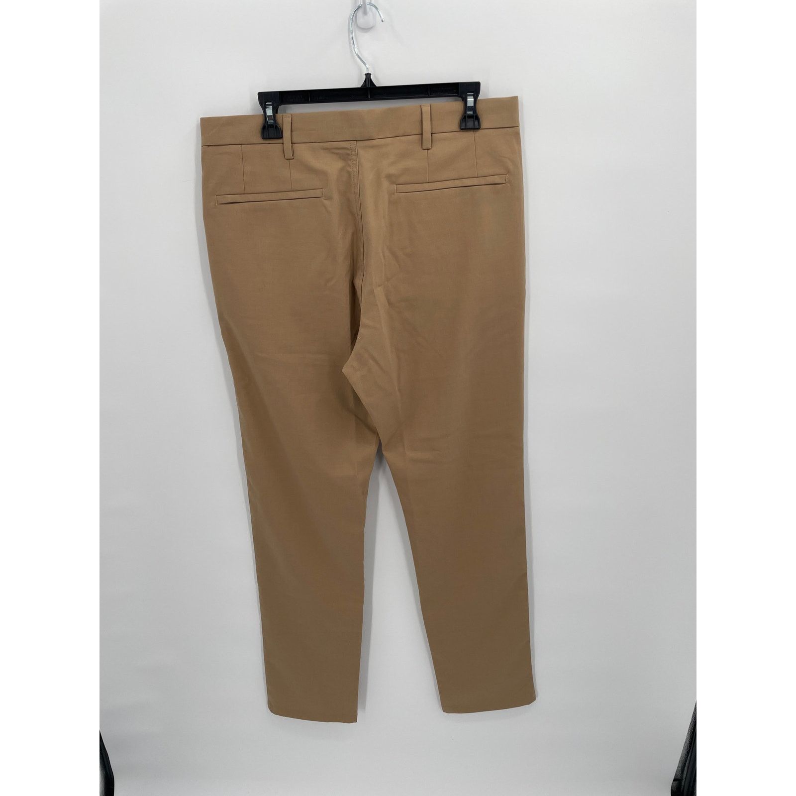 TravisMathew Baubax Men's Athletic Chino Khaki Pants // 34x32 Size US 34 / EU 50 - 7 Thumbnail