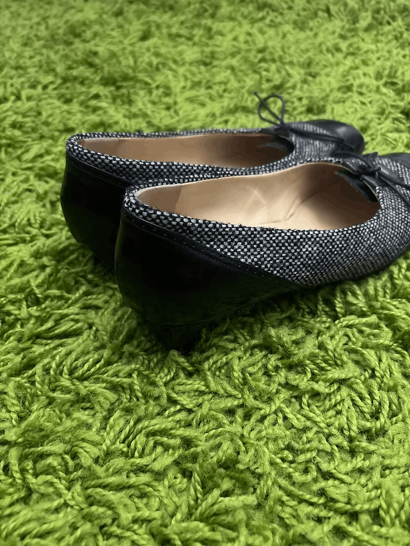 Bottega Veneta Early 2000s Kitten Heel Shoes Size US 7 / IT 37 - 4 Thumbnail