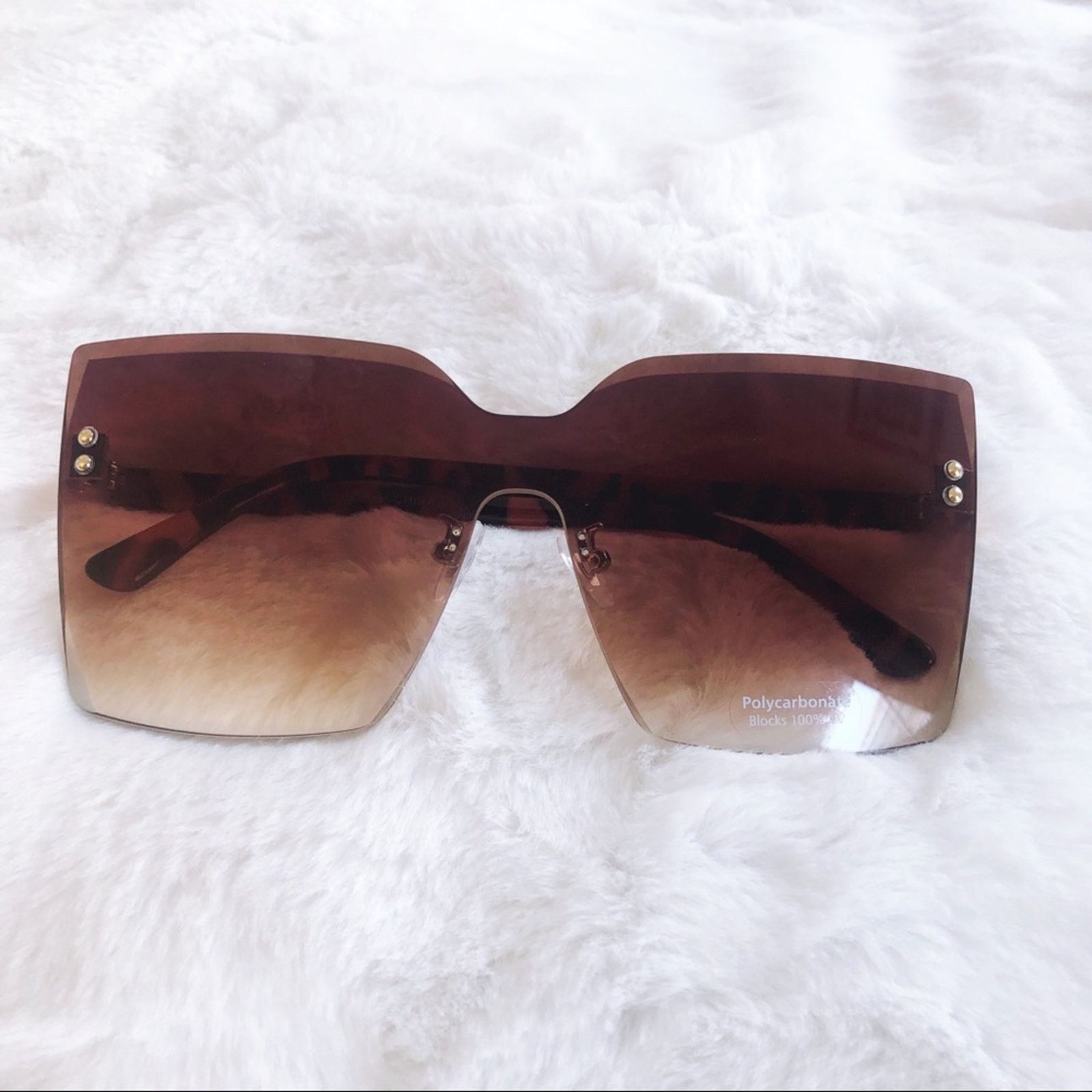 Other Dana Brown Rimless Oversized Cat Eye Sunglasses Size ONE SIZE - 1 Thumbnail