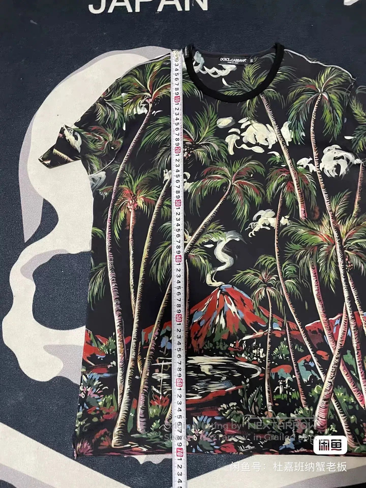 Dolce & Gabbana Dolce & Gabbana Short Sleeve T-Shirt. Size US M / EU 48-50 / 2 - 6 Thumbnail