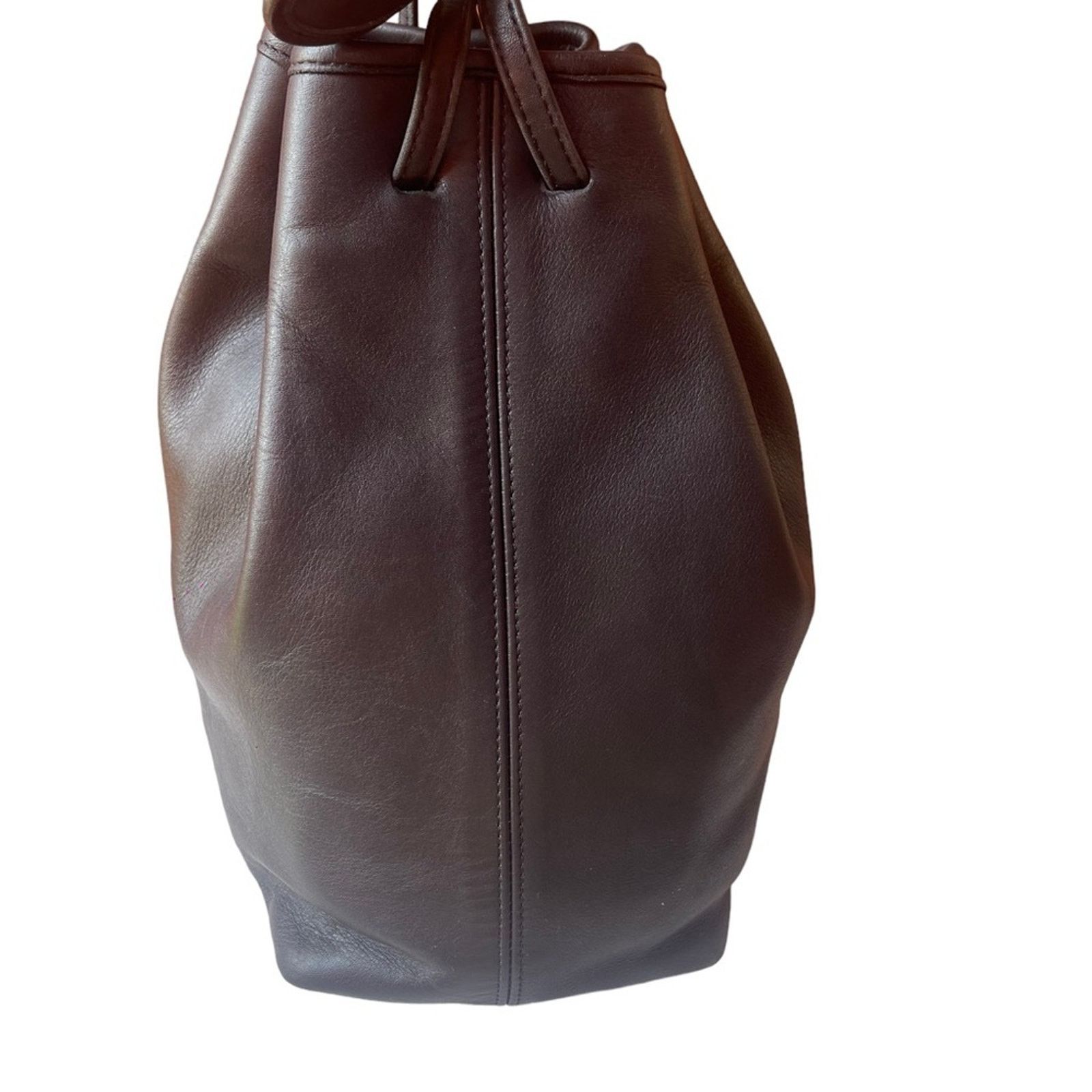 Coach Coach Vintage Leather Legacy Drawstring Bucket Bag 9165. Size ONE SIZE - 7 Thumbnail