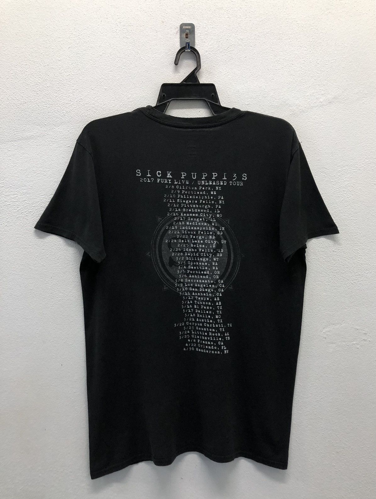 Band Tees Rock Band Sick Puppies 2017 Fury Live/Unleased Tour Shirt Size US M / EU 48-50 / 2 - 2 Thumbnail