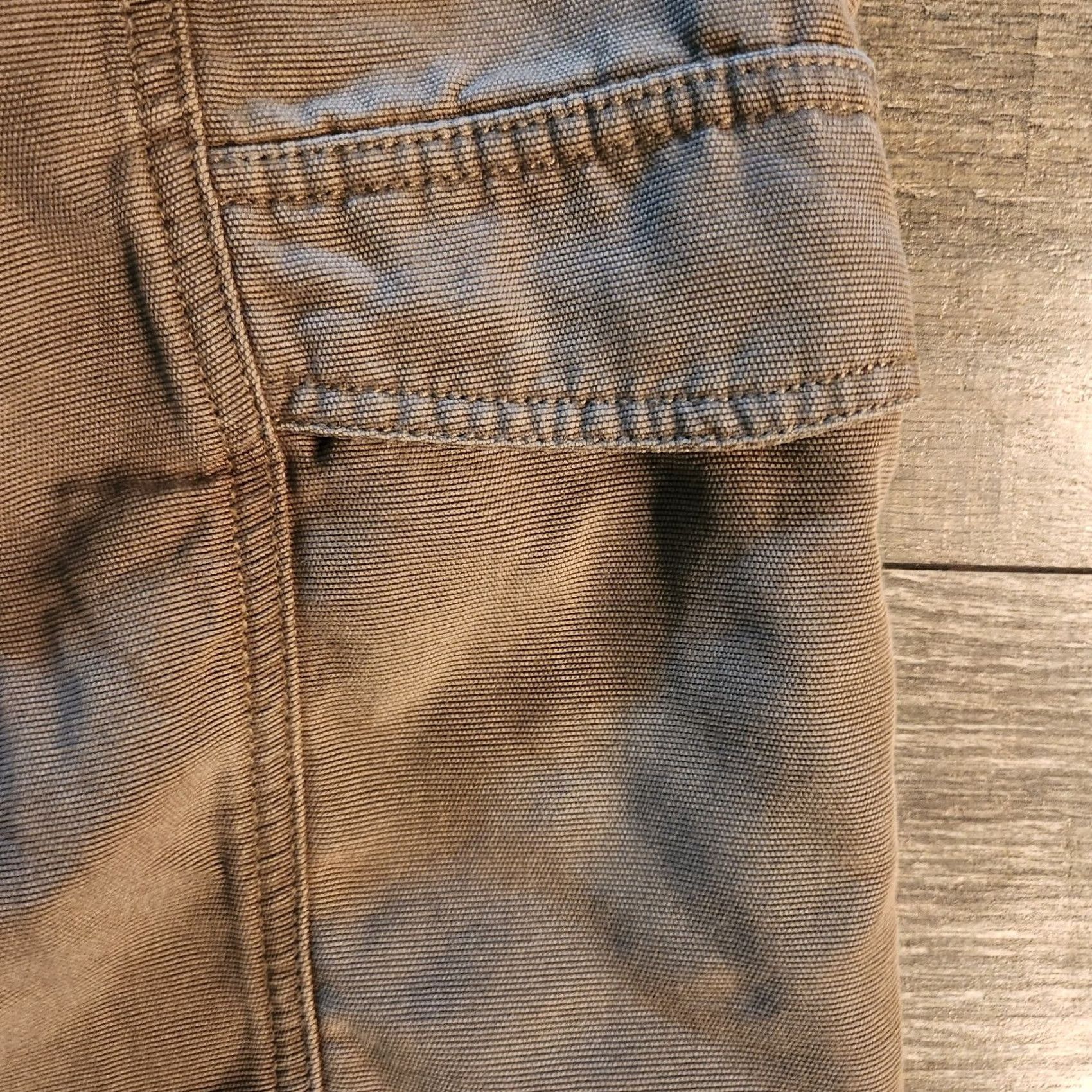 Tommy Bahama Tommy Bahama Relax Short Mens 40 Green Cargo Beach Fishing Cargo Pocket Zipper Button Flat Front Relaxed Cotton Lyocell Tencel Blend Size US 40 / EU 56 - 2 Thumbnail