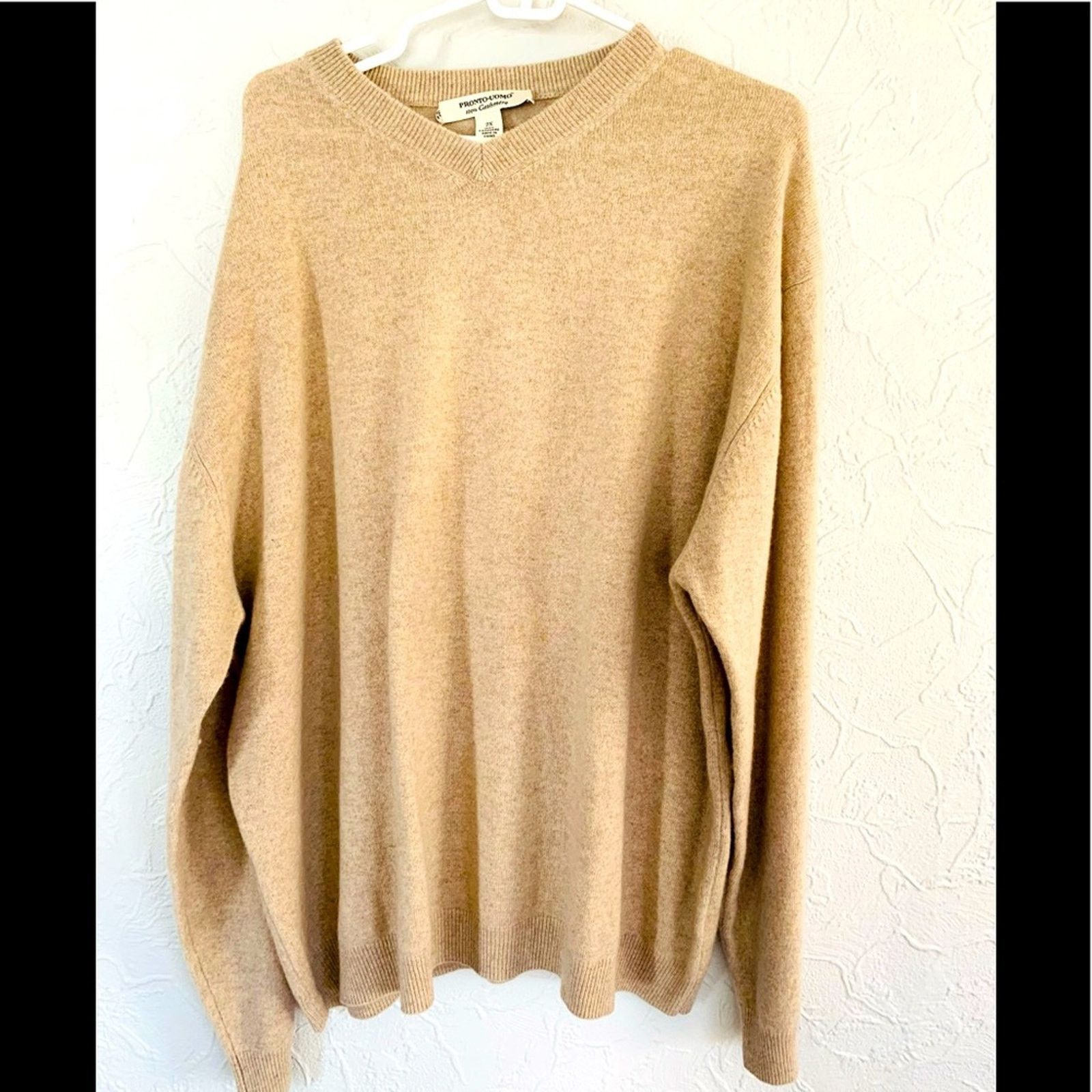 Pronto Uomo PRONTO-UOMO 100% CASHMERE PULLOVER V-NECK SWEATER LIKE NEW Size US XXL / EU 58 / 5 - 1 Thumbnail