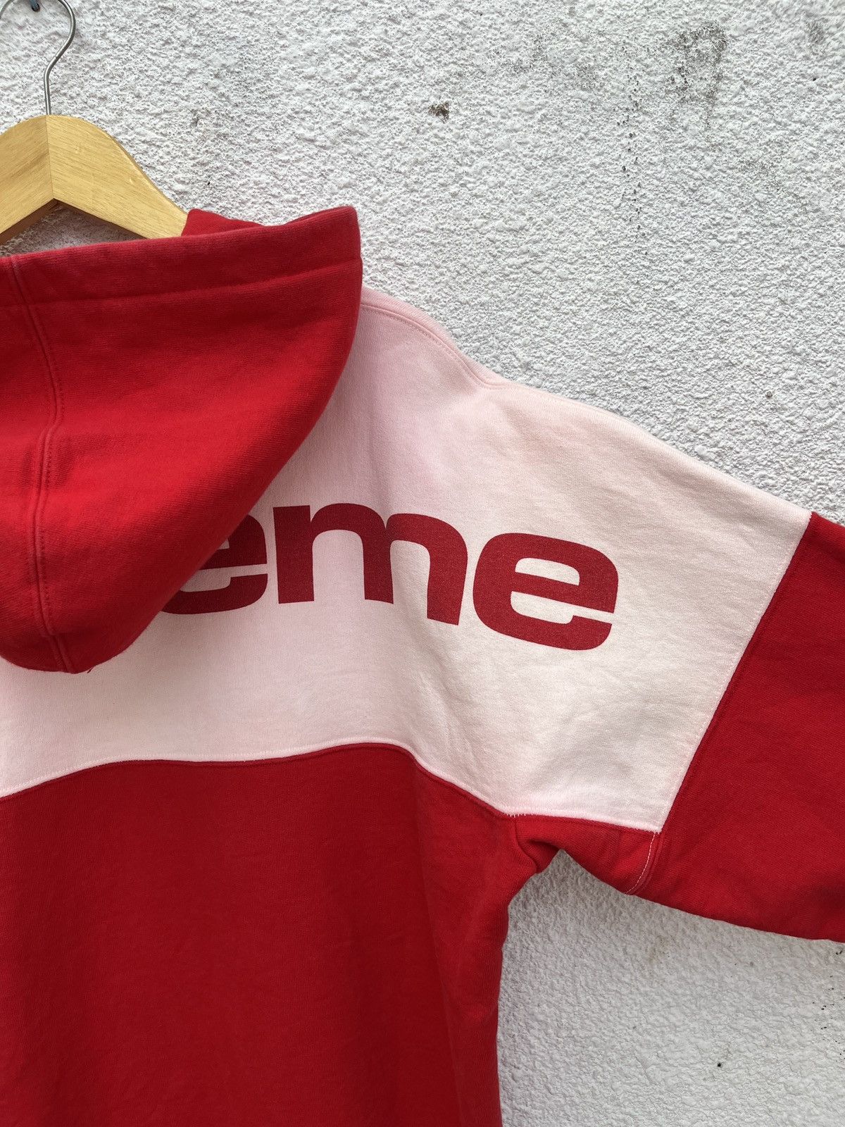 Supreme FW17 Supreme Blocked Two Tone Hoodie Size US L / EU 52-54 / 3 - 15 Thumbnail