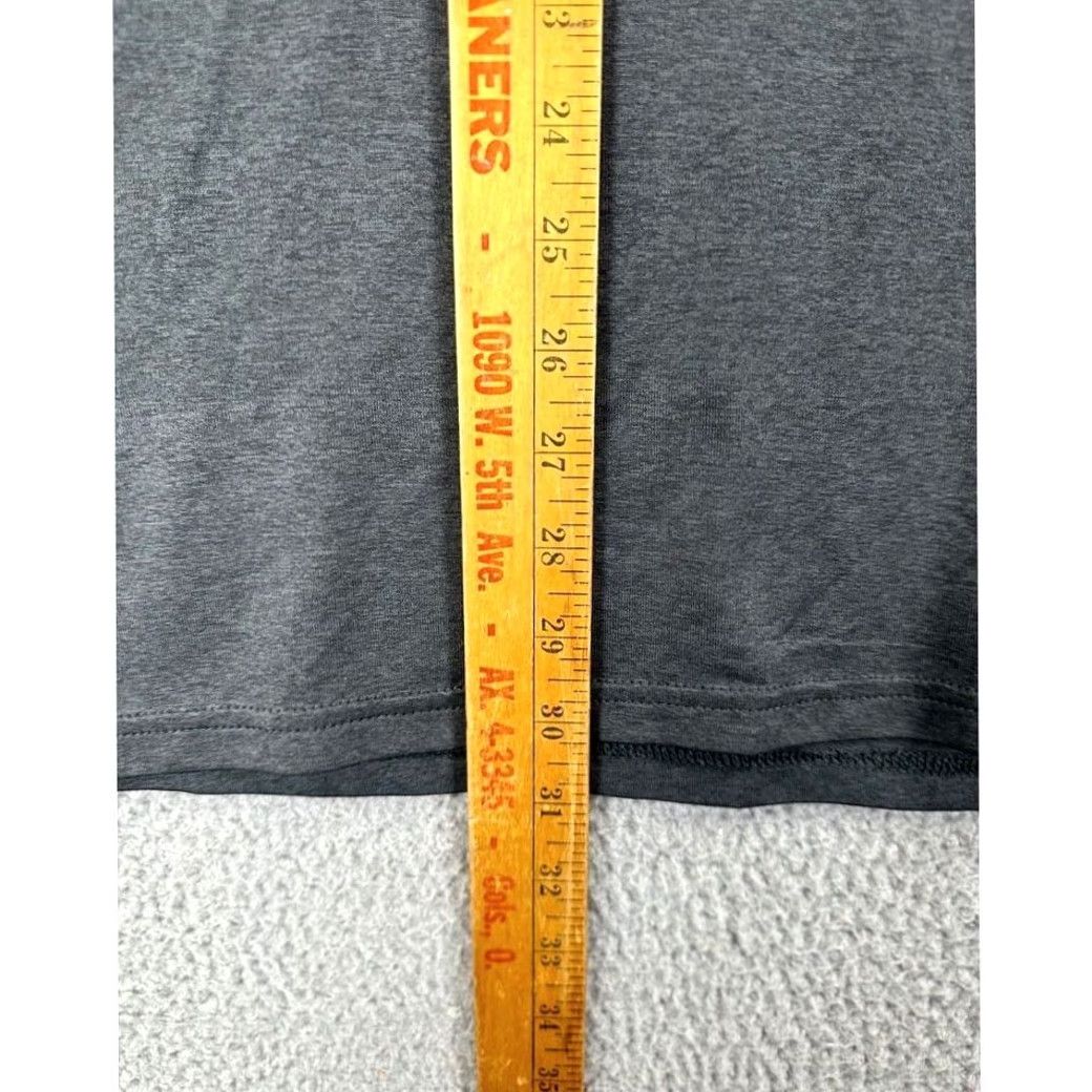 Nike Nike T-Shirt Nike Mens T-Shirt 2XL Black Swoosh V-Neck Workout Activewear Tee Short Sleeve Size US XXL / EU 58 / 5 - 6 Thumbnail
