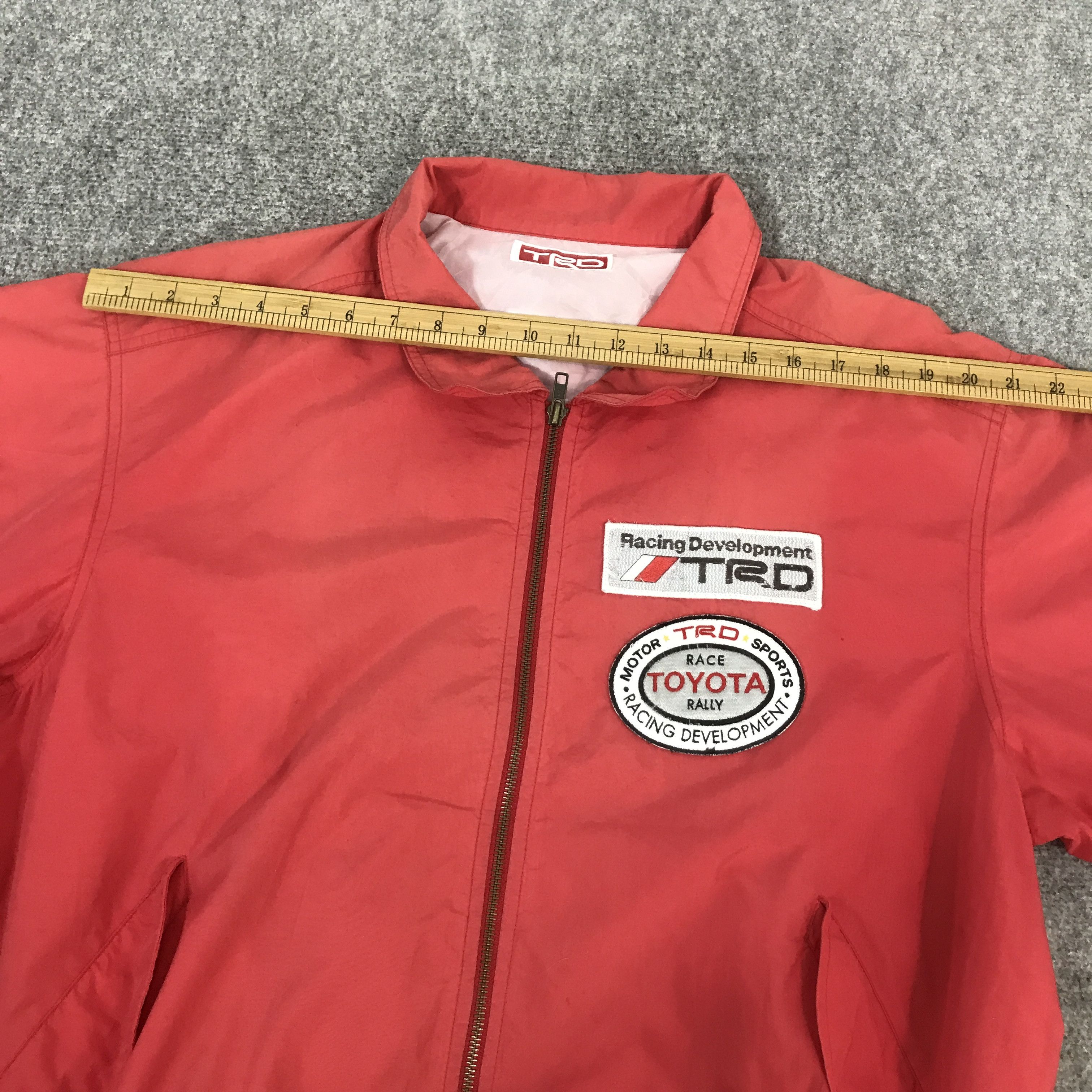 Sports Specialties TOYOTA RACING MOTORSPORT TRD JACKET K69B14 Size US L / EU 52-54 / 3 - 6 Thumbnail