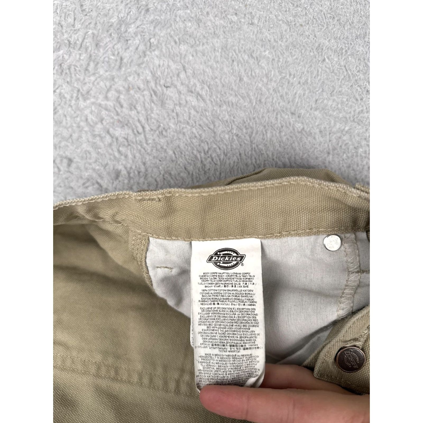 Dickies Dickies Pants Mens 40x30 Khaki Carpenter Workwear Utility Hammer Loop Cotton Pant Straight Leg Workwear Mens 40 Beige 100% Cotton twill Dickies 874 Size US 40 / EU 56 - 7 Thumbnail