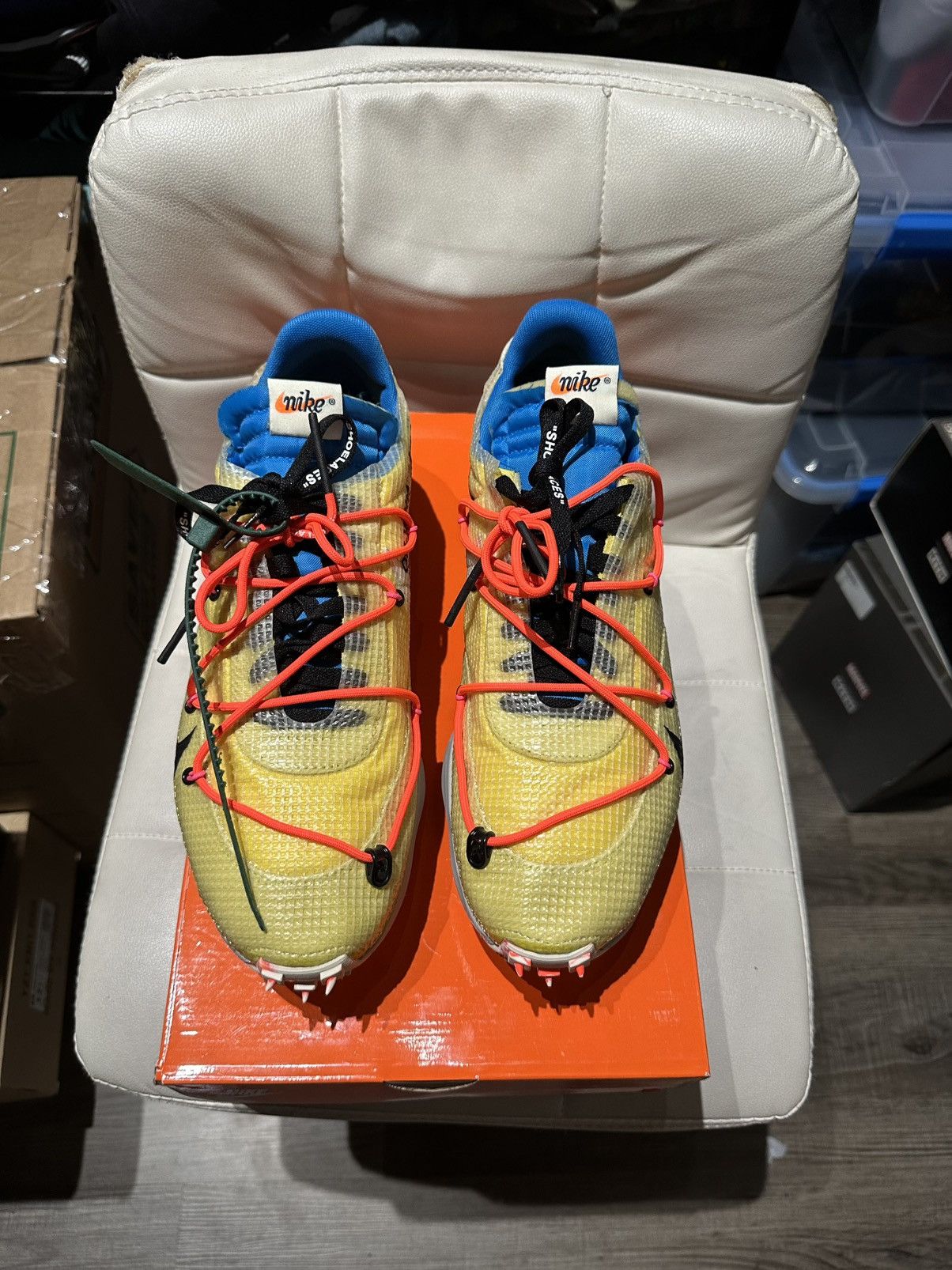 Nike OffWhite Yellow Vapor Street CD8178-700 13.5 WMN 12 men used Size US 12 / EU 45 - 3 Thumbnail