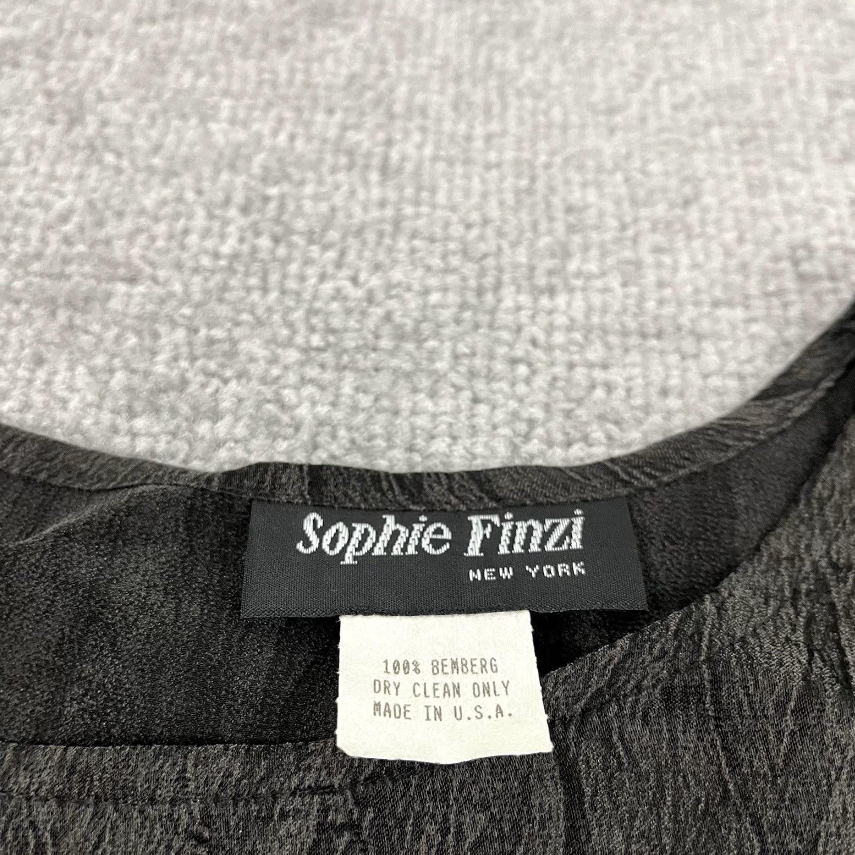 Vintage SOPHIE FINZI Shirt Womens S/M Gray 100% Bemberg Rayon Crew Pullover Top 44" Bust Size M / US 6-8 / IT 42-44 - 2 Thumbnail