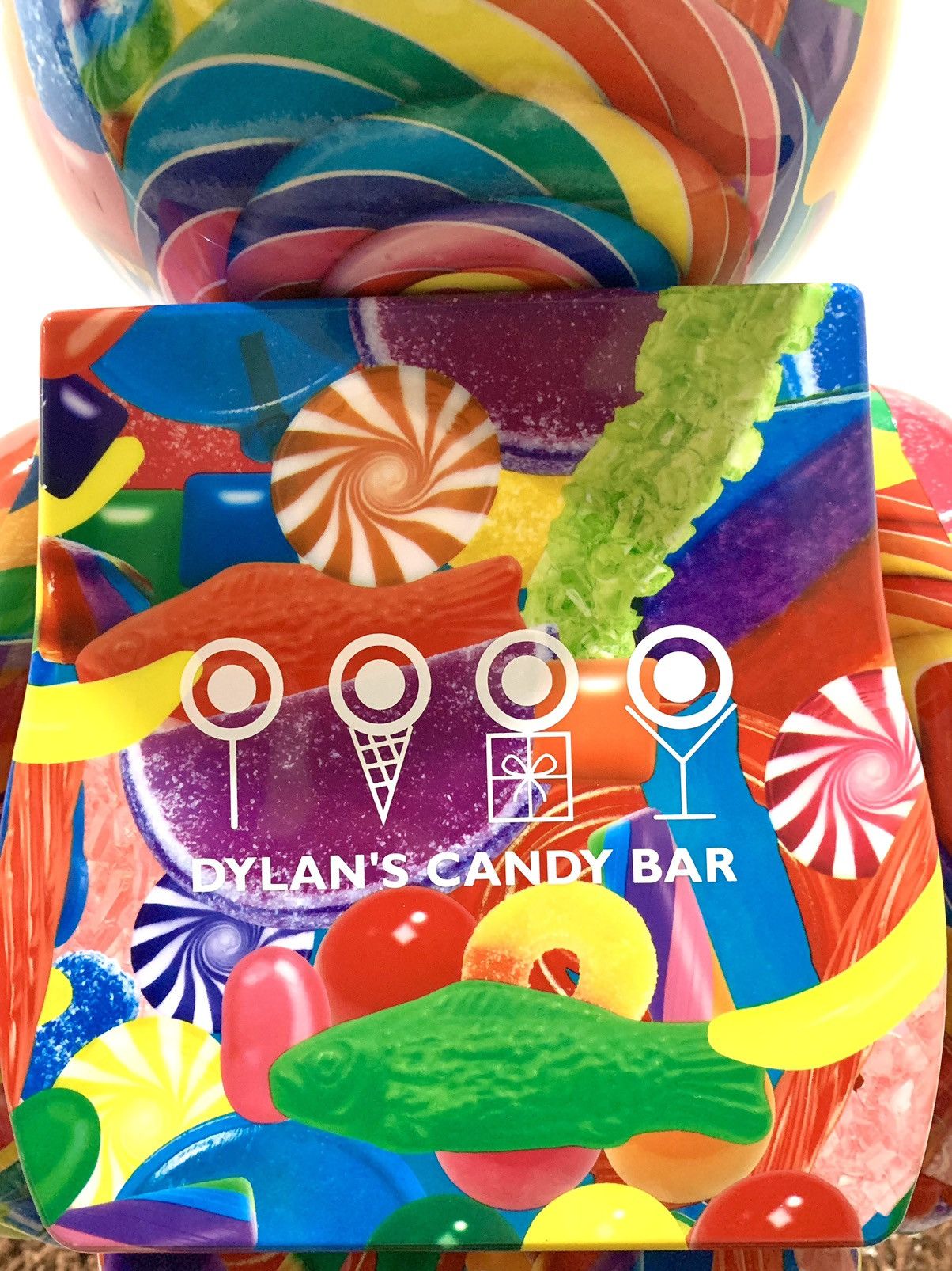 Medicom Toy Bearbrick Dylan’s Candy Bar 1000% Multi Size ONE SIZE - 13 Thumbnail