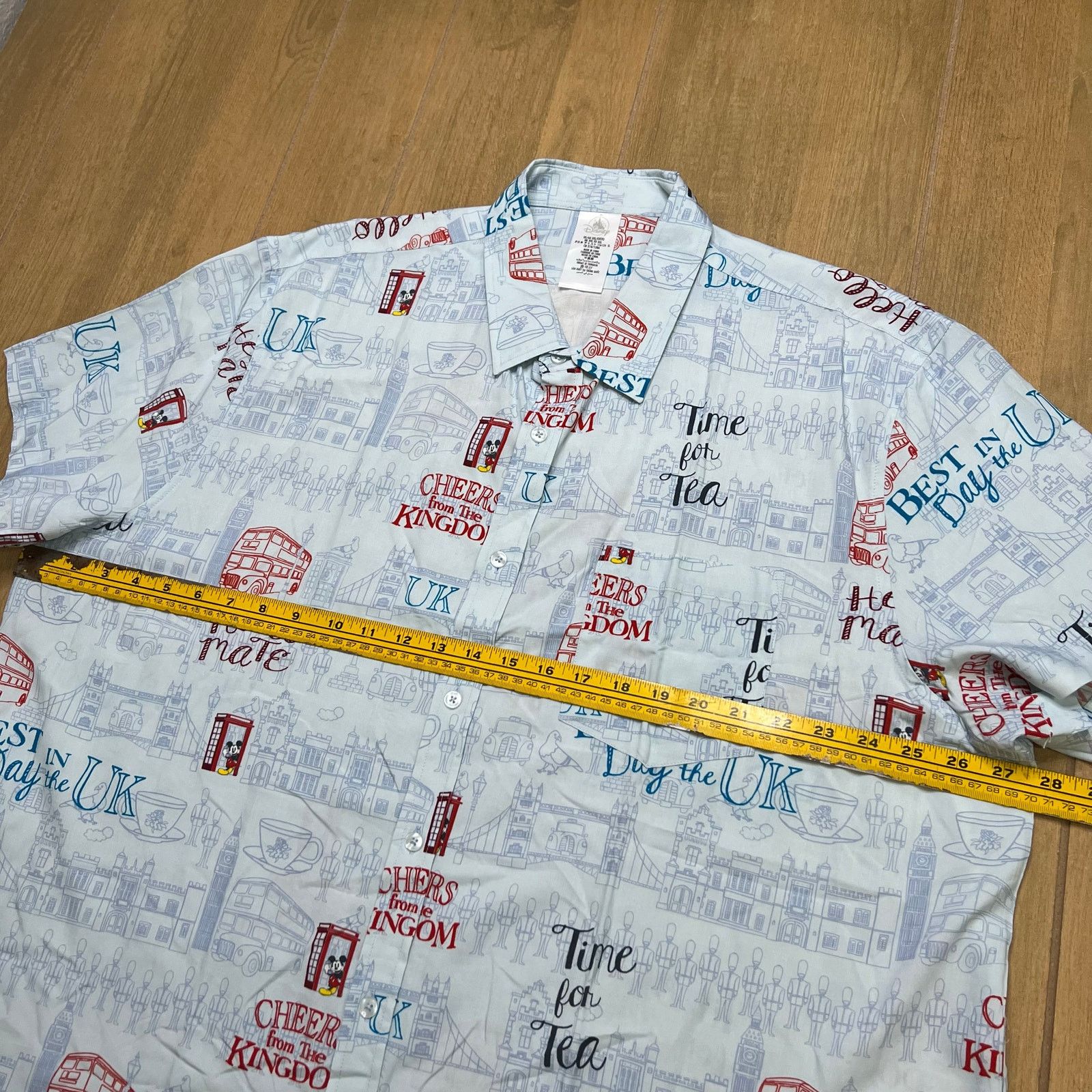 Disney Disney Parks London Mickey Phone Booth Shirt XXL England Size US XXL / EU 58 / 5 - 5 Thumbnail