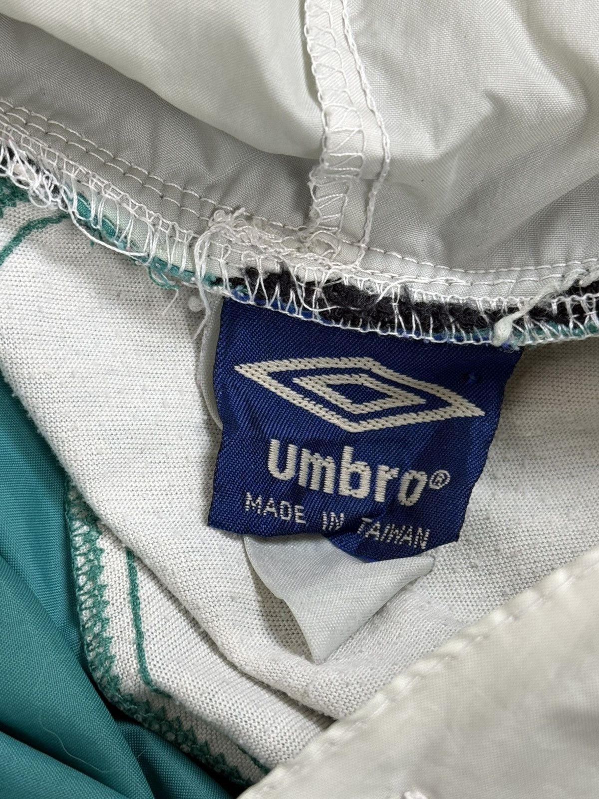 Umbro 80s Vintage Celtic FC Retro Anorak Lightweight Jacket Green Size US S / EU 44-46 / 1 - 13 Thumbnail