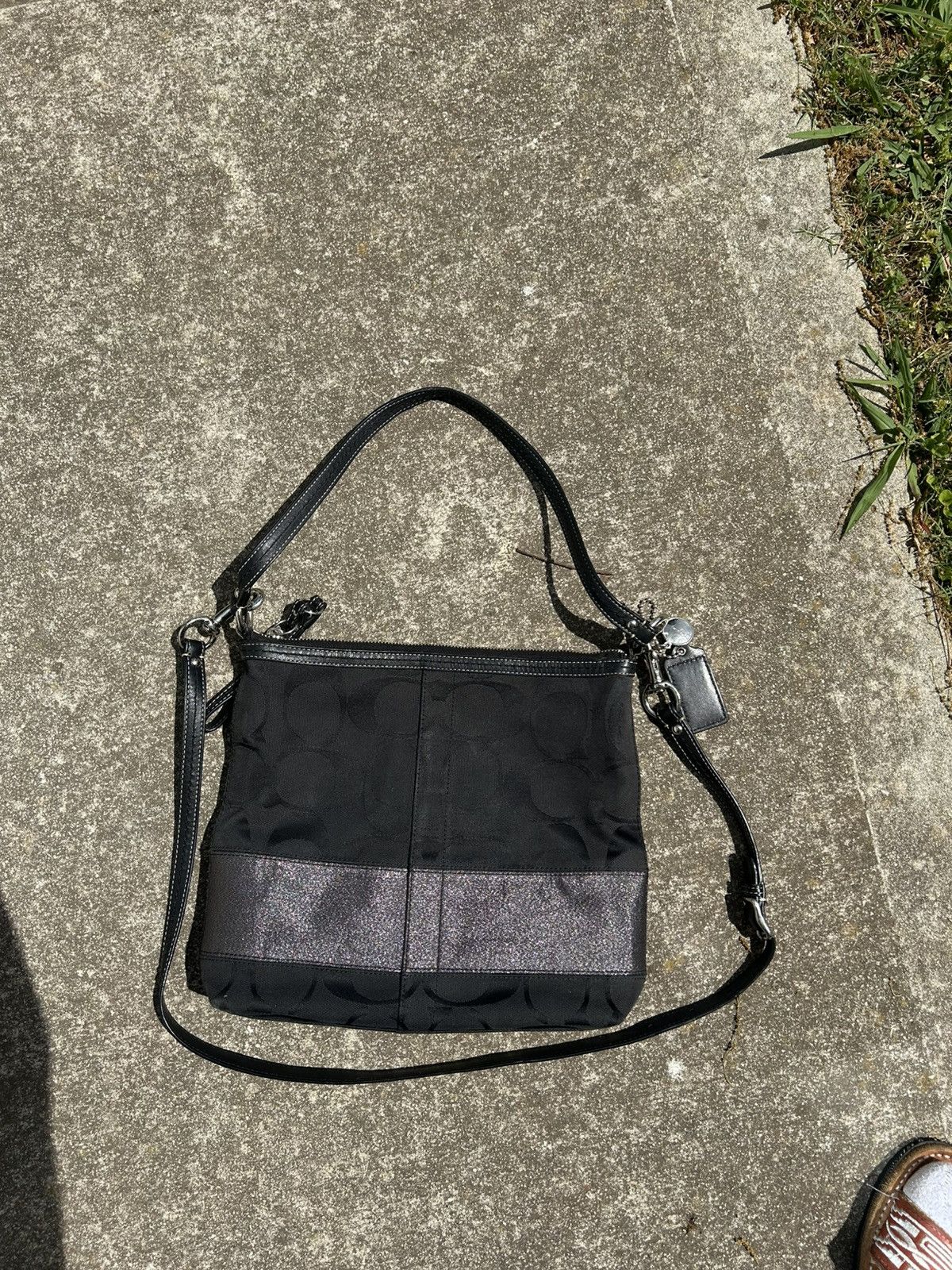 Coach vintage Coach black monogram shoulder / crossbody bag Size ONE SIZE - 4 Thumbnail