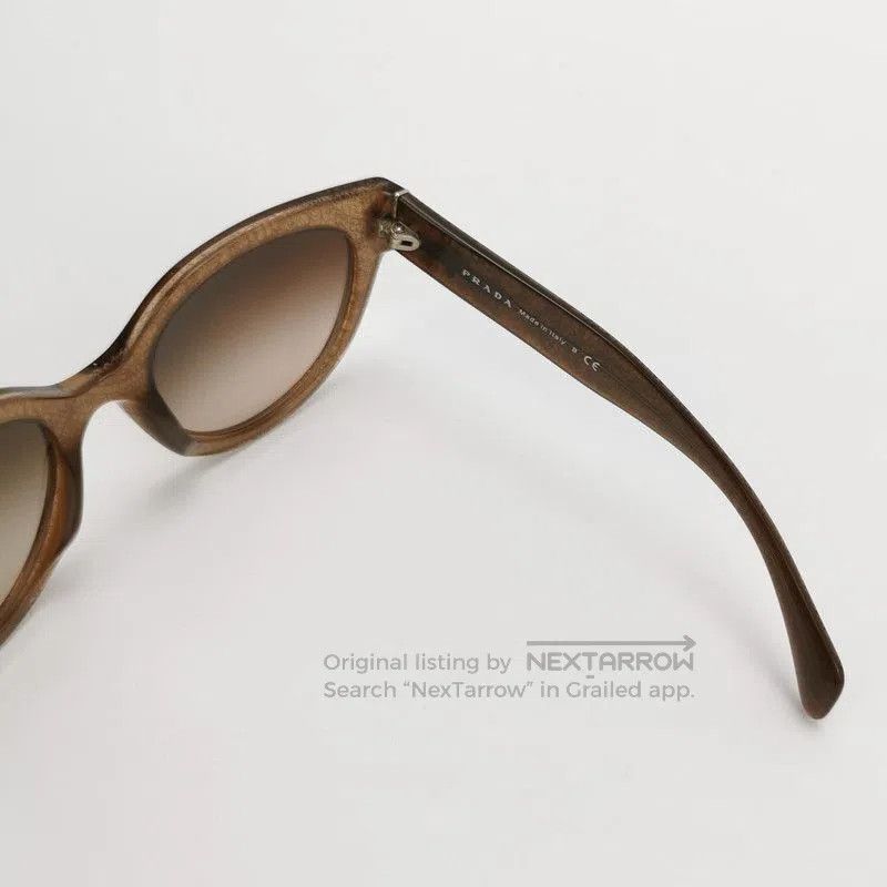 Prada Prada Logo Frame Sunglasses. Size ONE SIZE - 2 Thumbnail