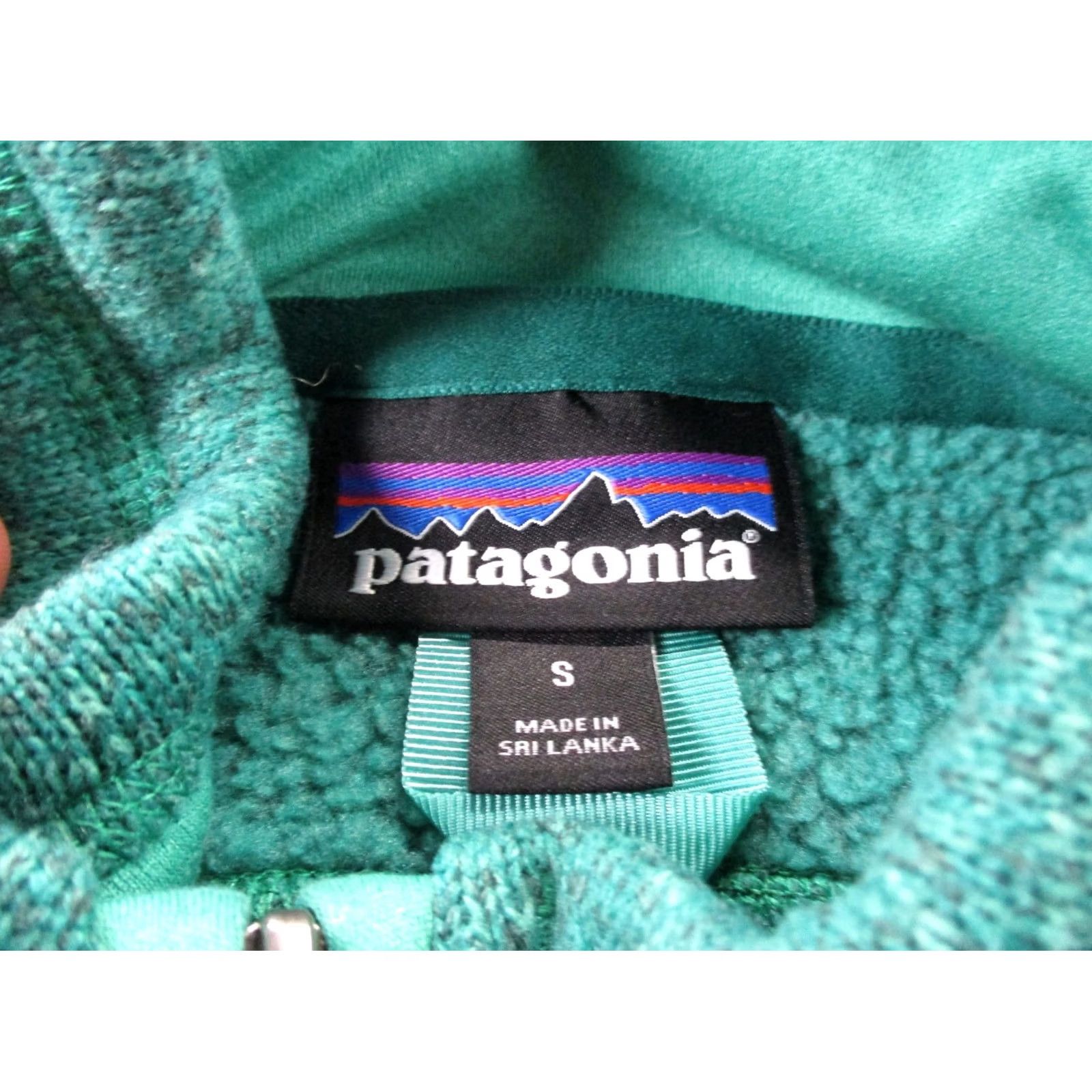 Patagonia Patagonia Vest Shirt Womens S Green Fleece Hiking Outdoor Better Sweater Zip Pockets Wind-Resistant Casual 90s? Size S / US 4 / IT 40 - 5 Thumbnail