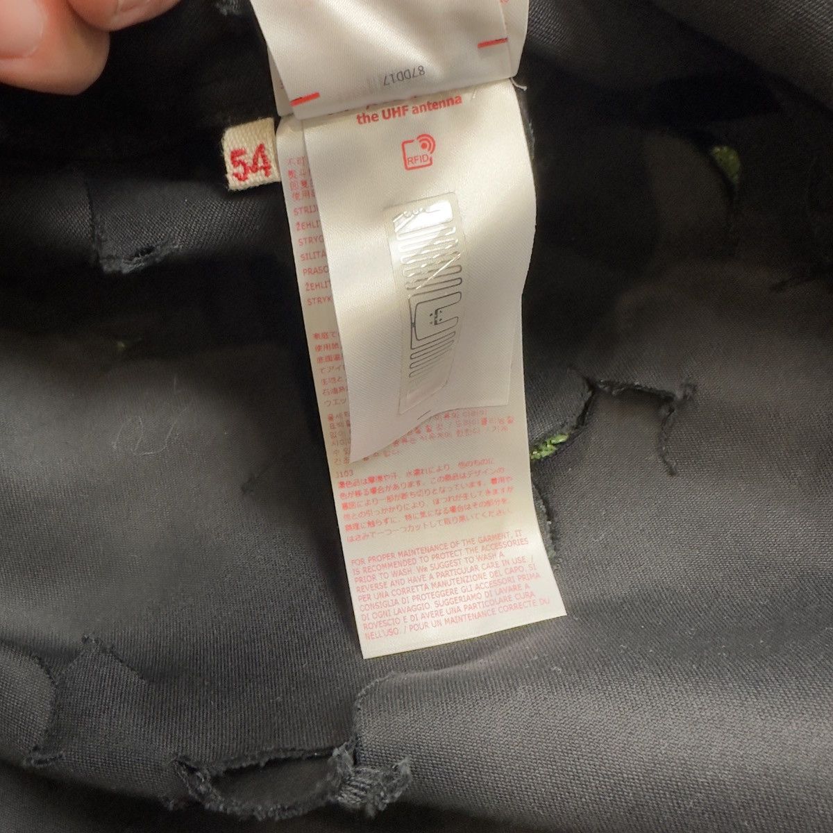 Marni MARNI Black Cut Out Detail Shirt Button Up Size 54 Size US L / EU 52-54 / 3 - 8 Thumbnail