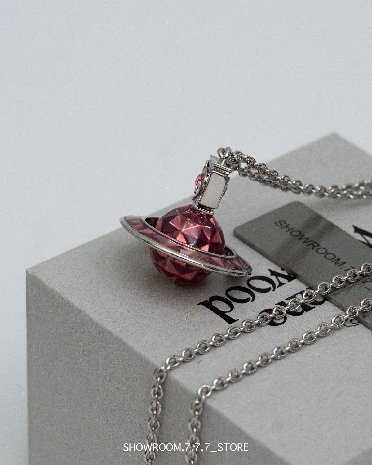 Vivienne Westwood Vivienne Westwood Mashita Orb Pendant Necklace Size ONE SIZE - 3 Thumbnail